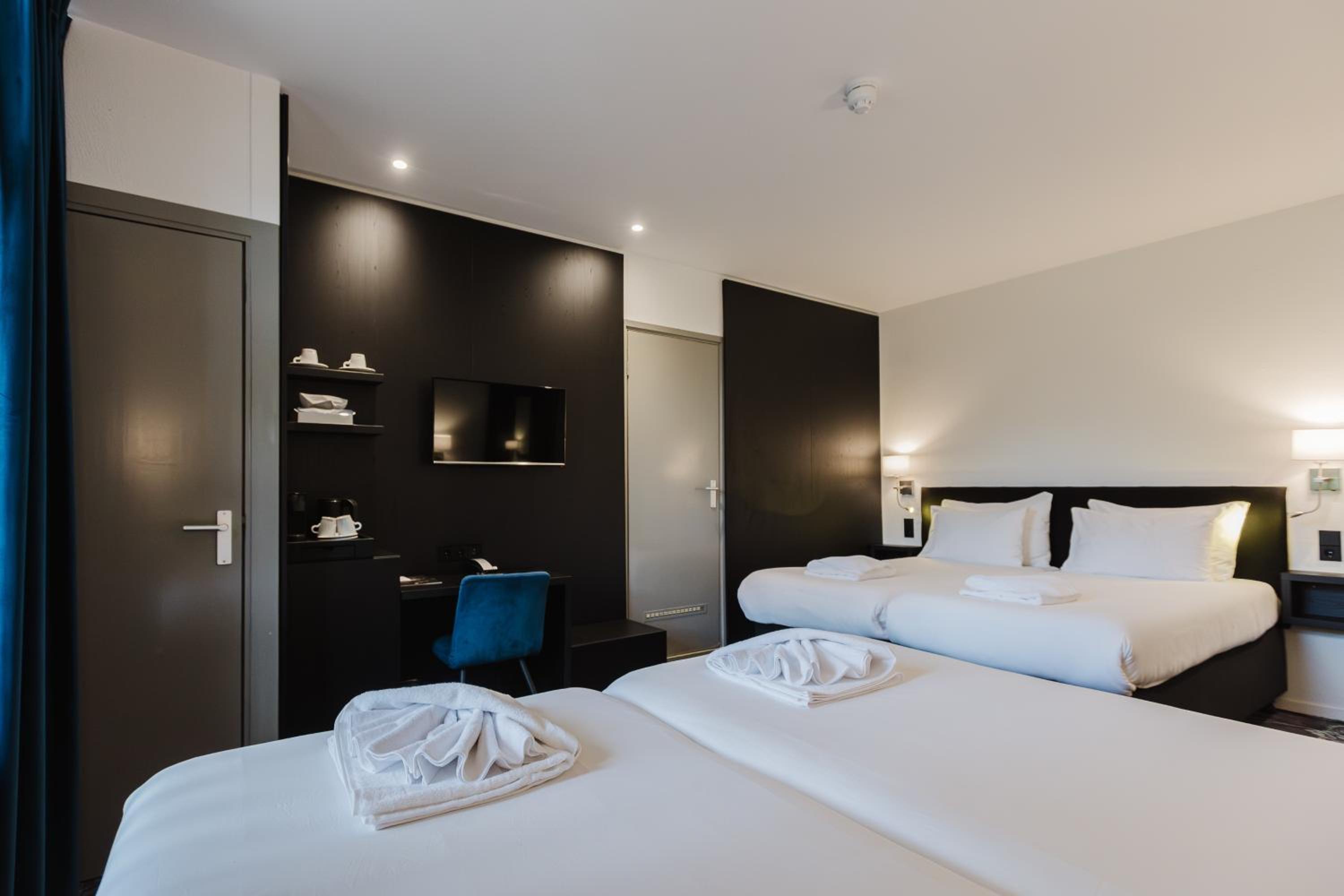 Classic Quadruple Room - Photo 2
