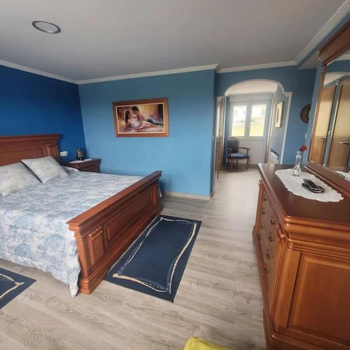 Casa de cinco habitaciones