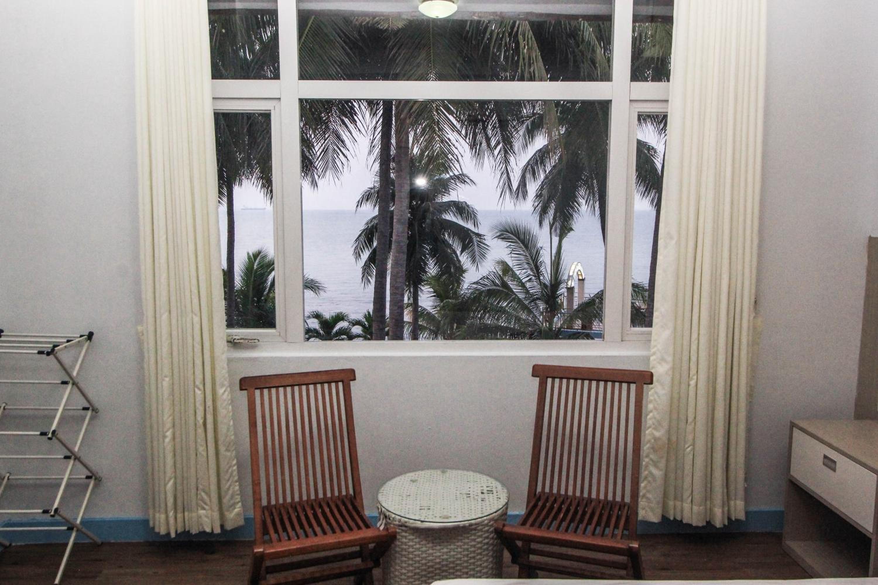 Suite with Sea View - Photo 4