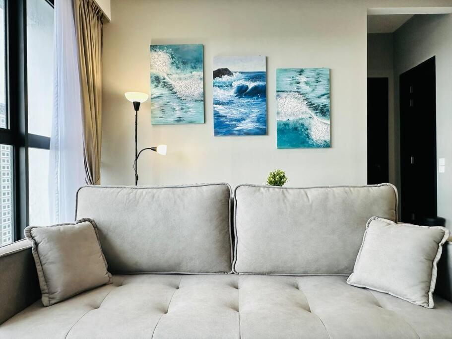 Apartment with City View photo 2