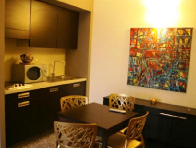 One-Bedroom Apartment photo 2