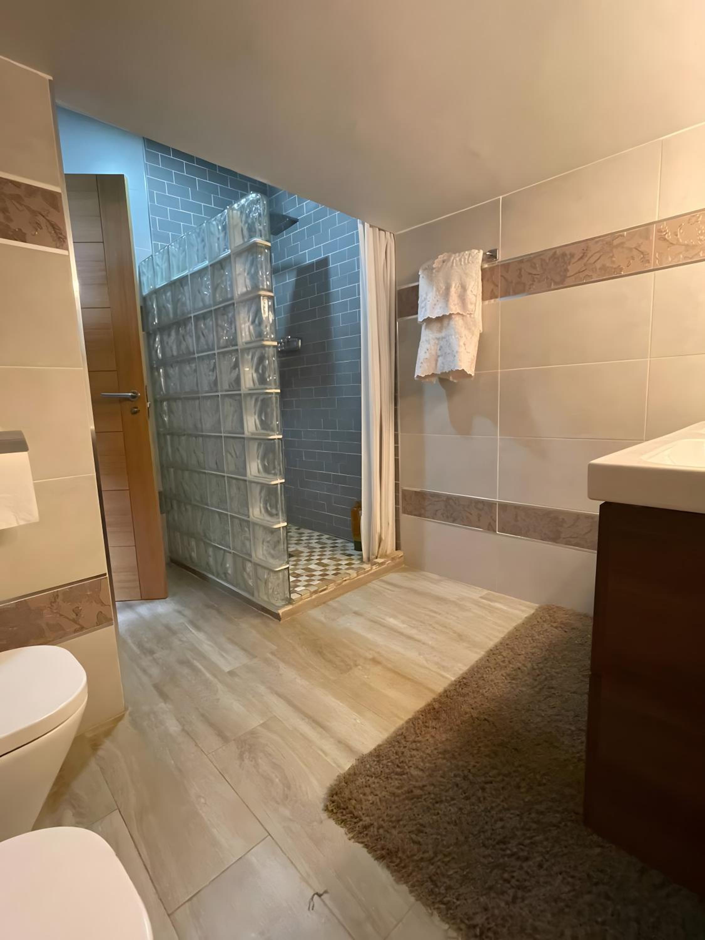 Superior Apartment with City View photo 3
