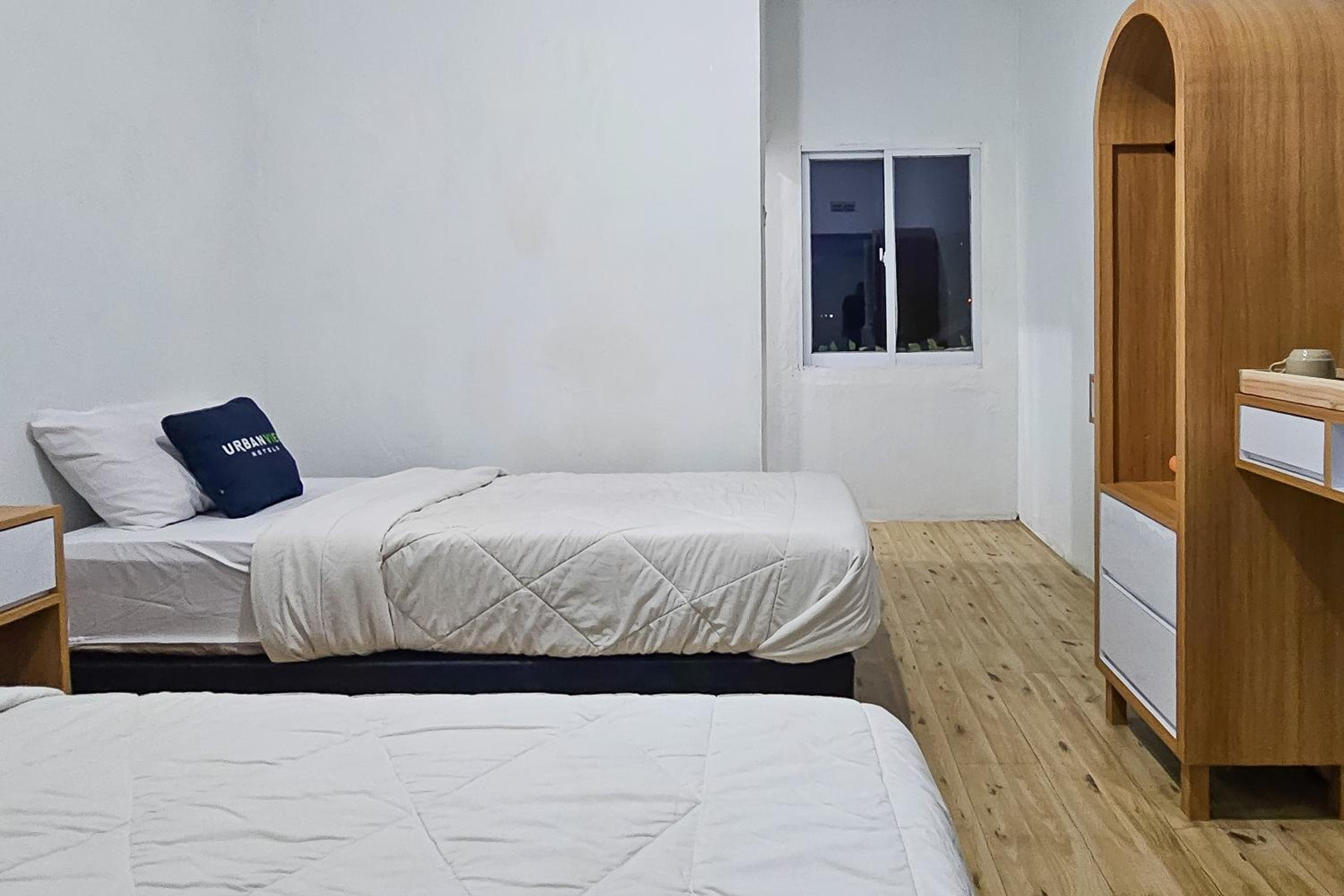 Deluxe Twin Room - Photo 7