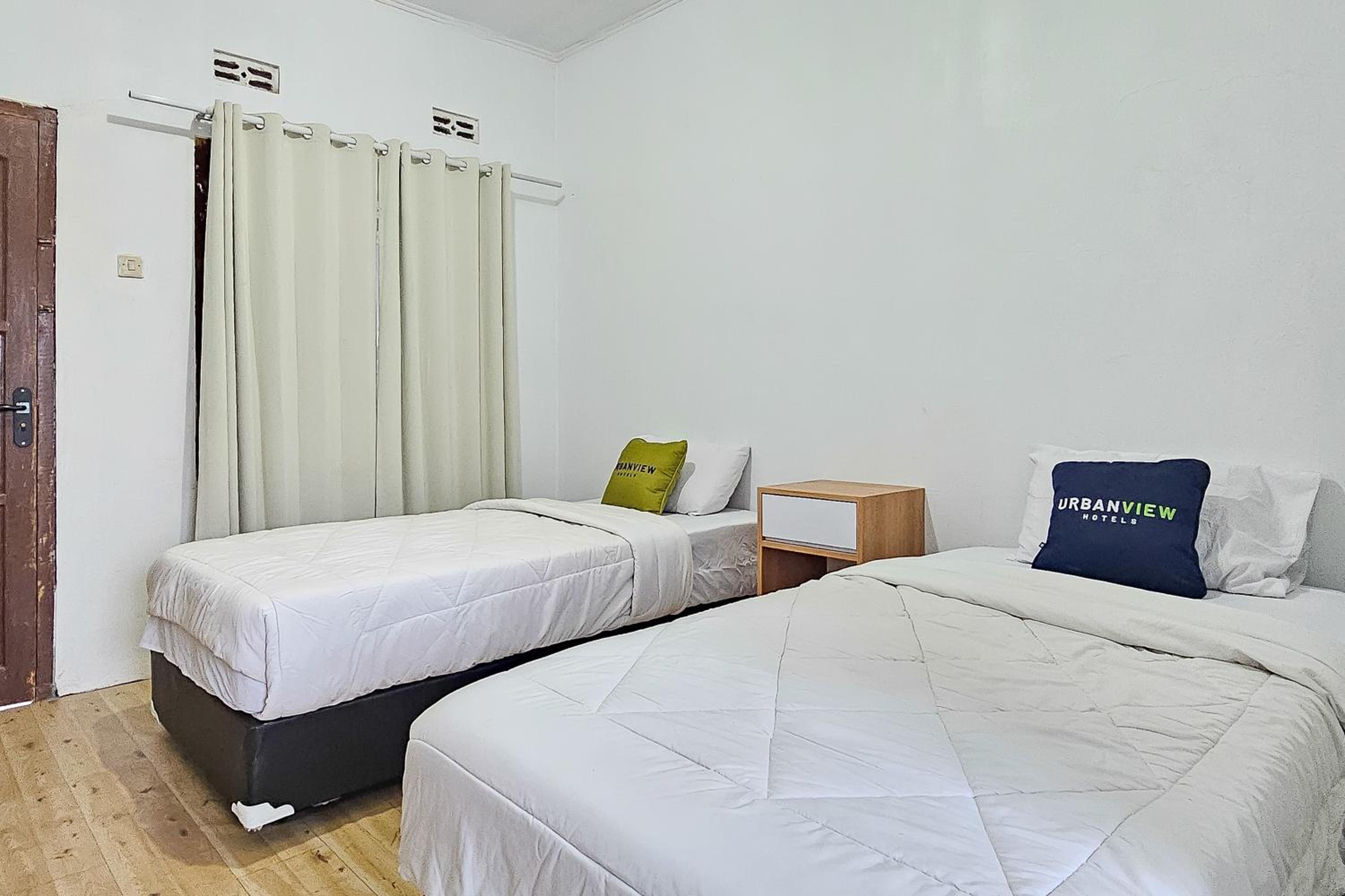 Deluxe Twin Room - Photo 5