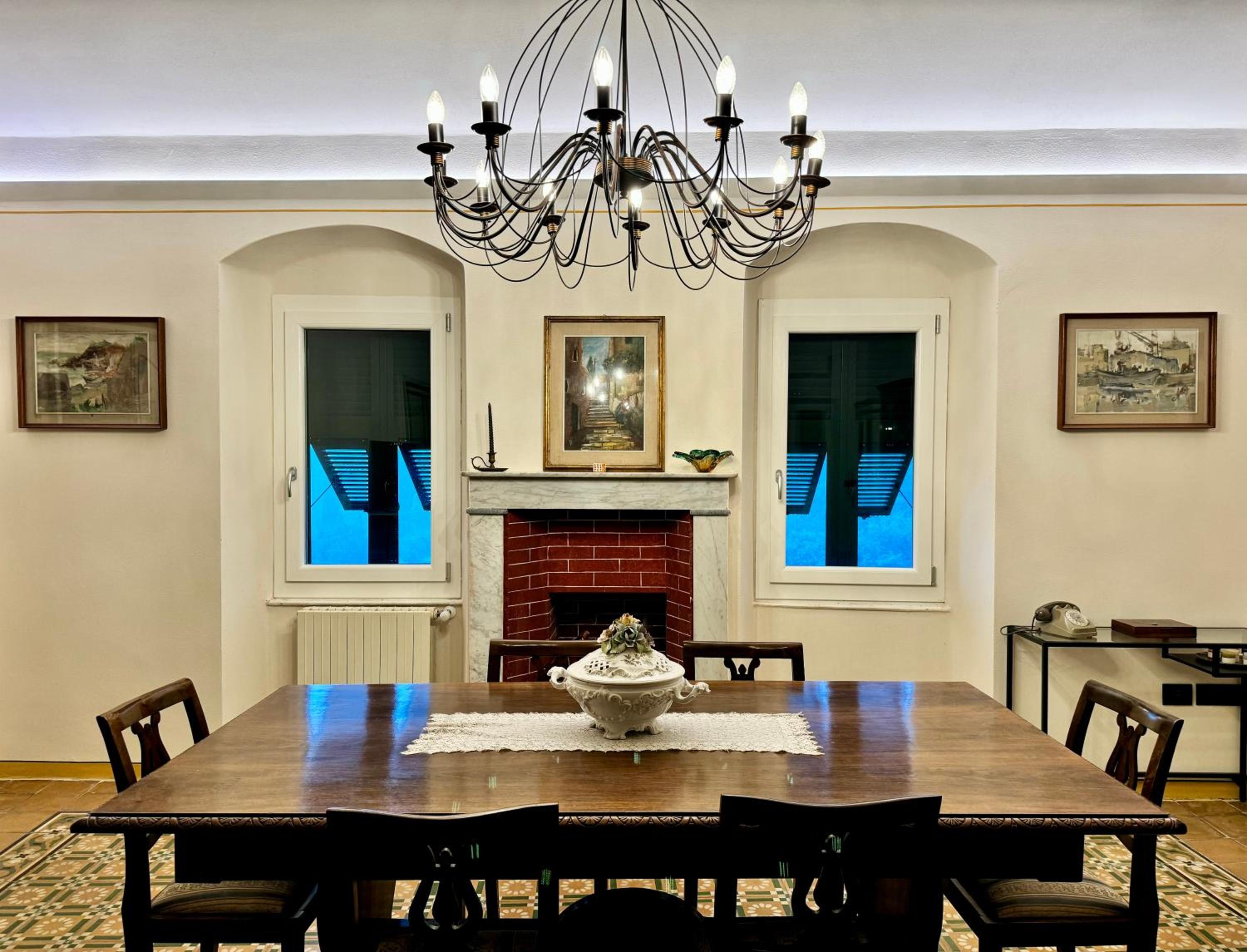 Two-Bedroom Deluxe Apartment with Balcony photo 3