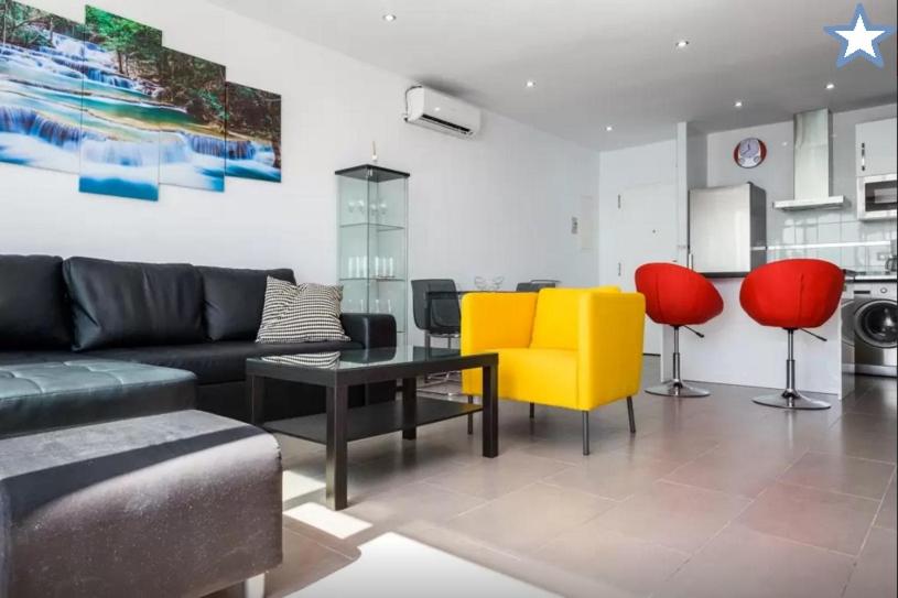 Apartment with Sea View - Photo 1