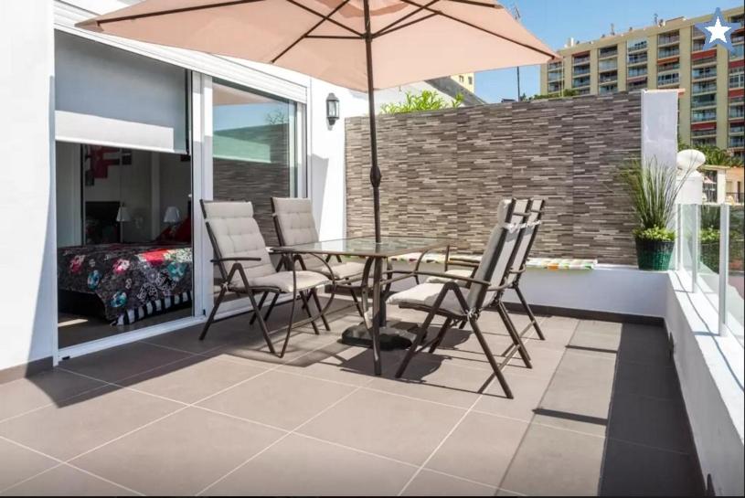 Apartment with Sea View - Photo 9