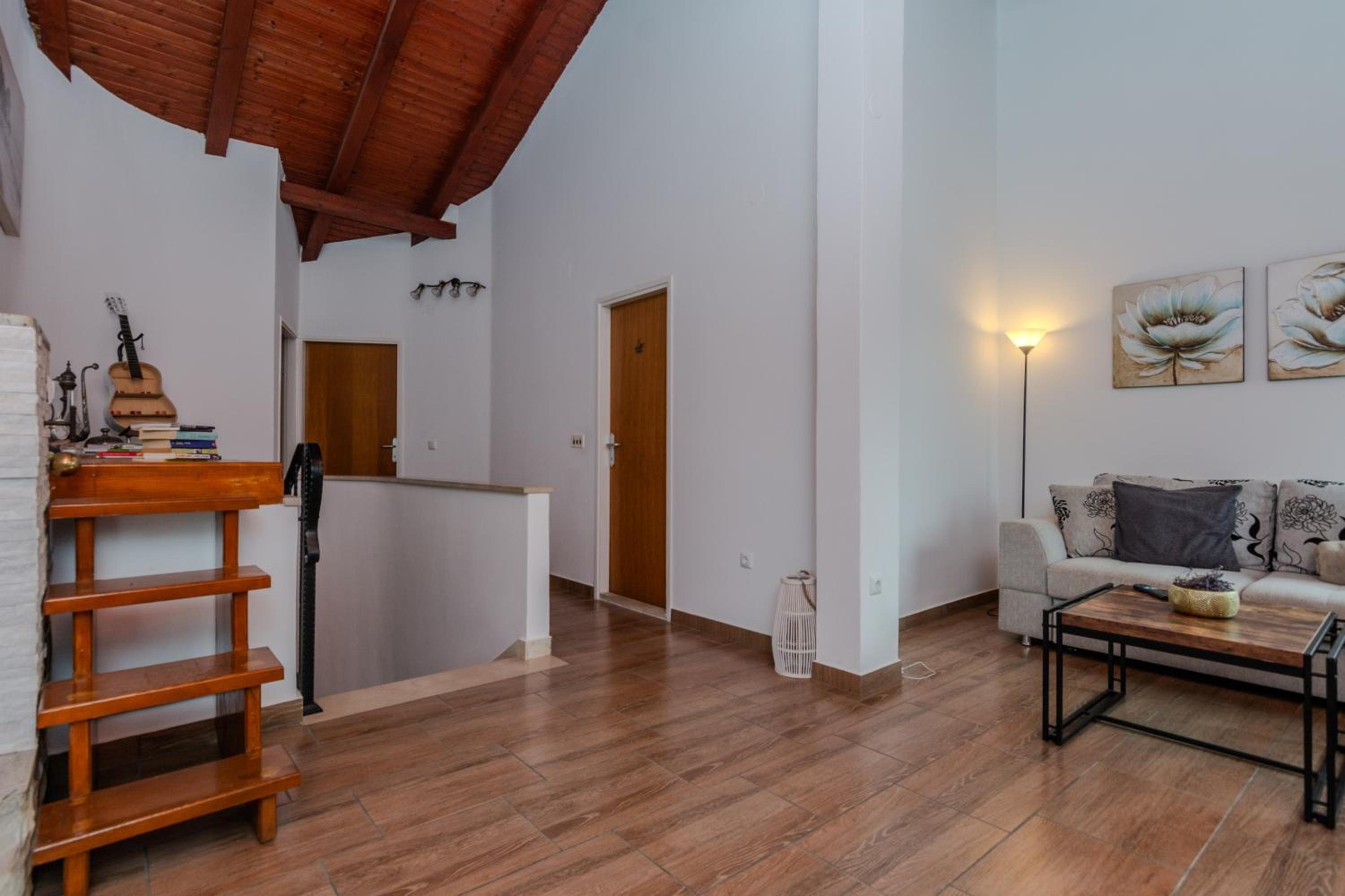 Three-Bedroom House photo 1