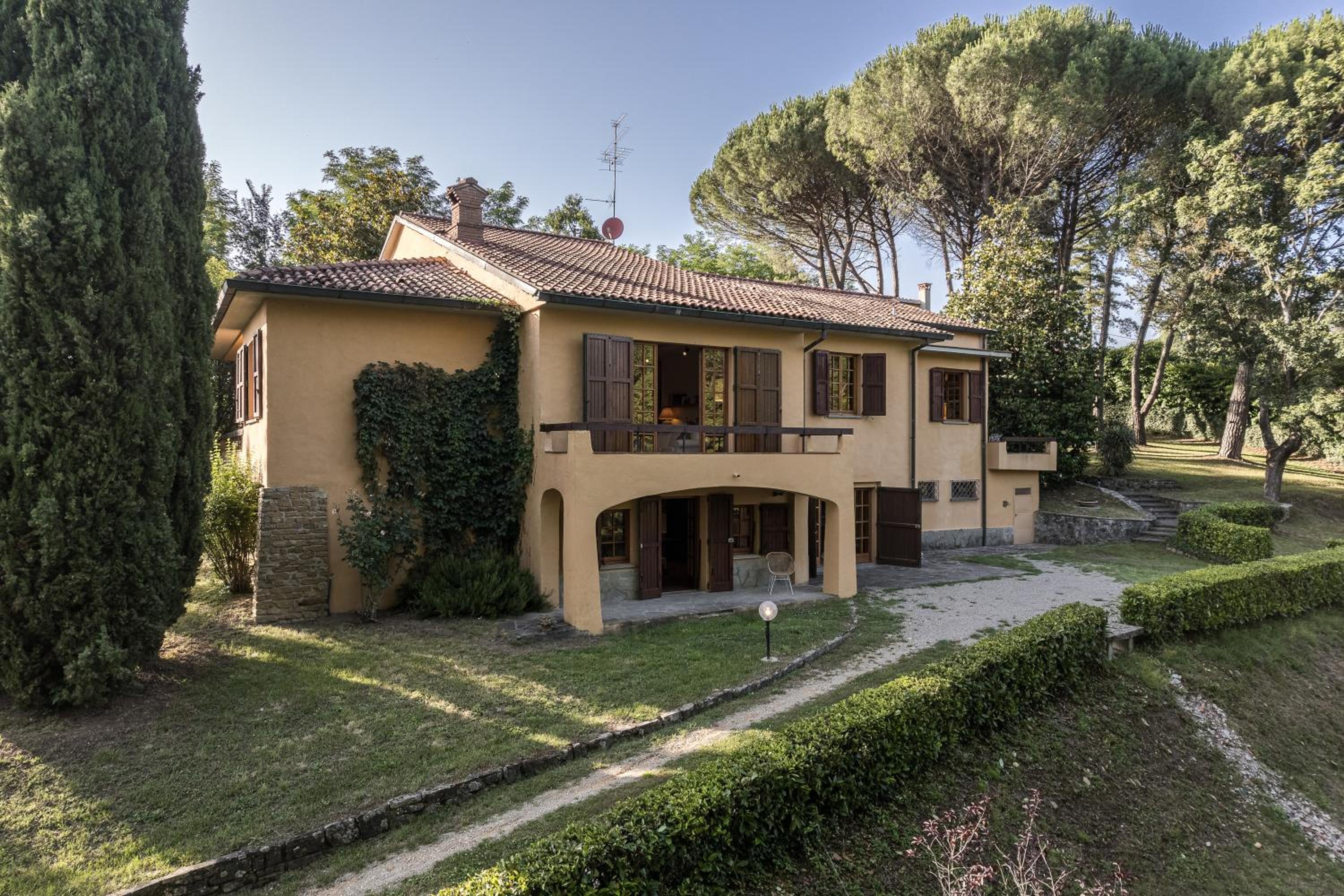 Villa photo 2