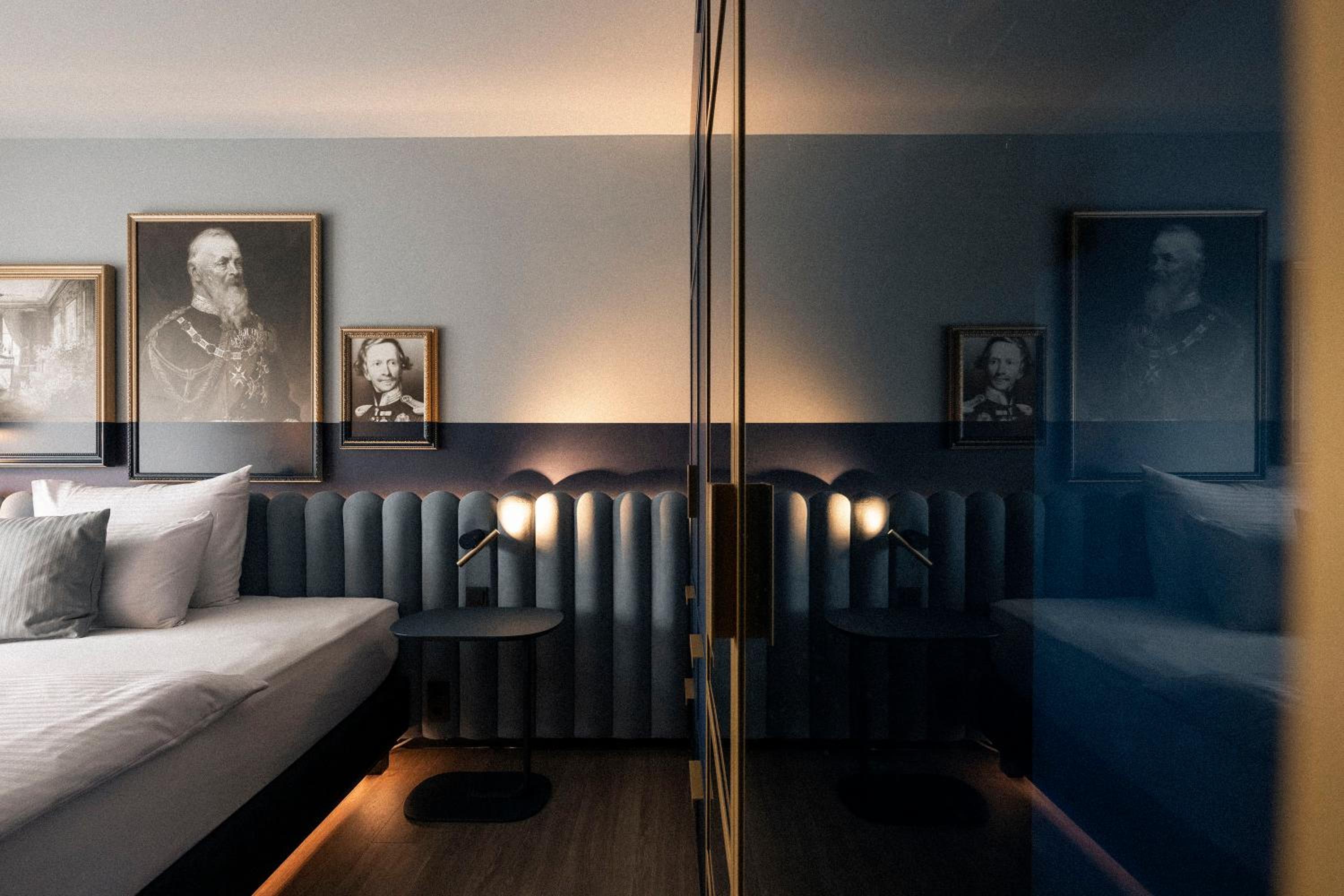 Standard Double Room - Photo 5
