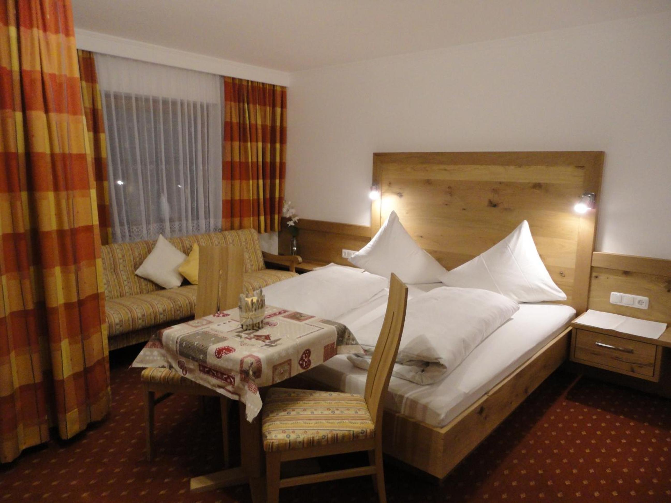 Double Room photo 3
