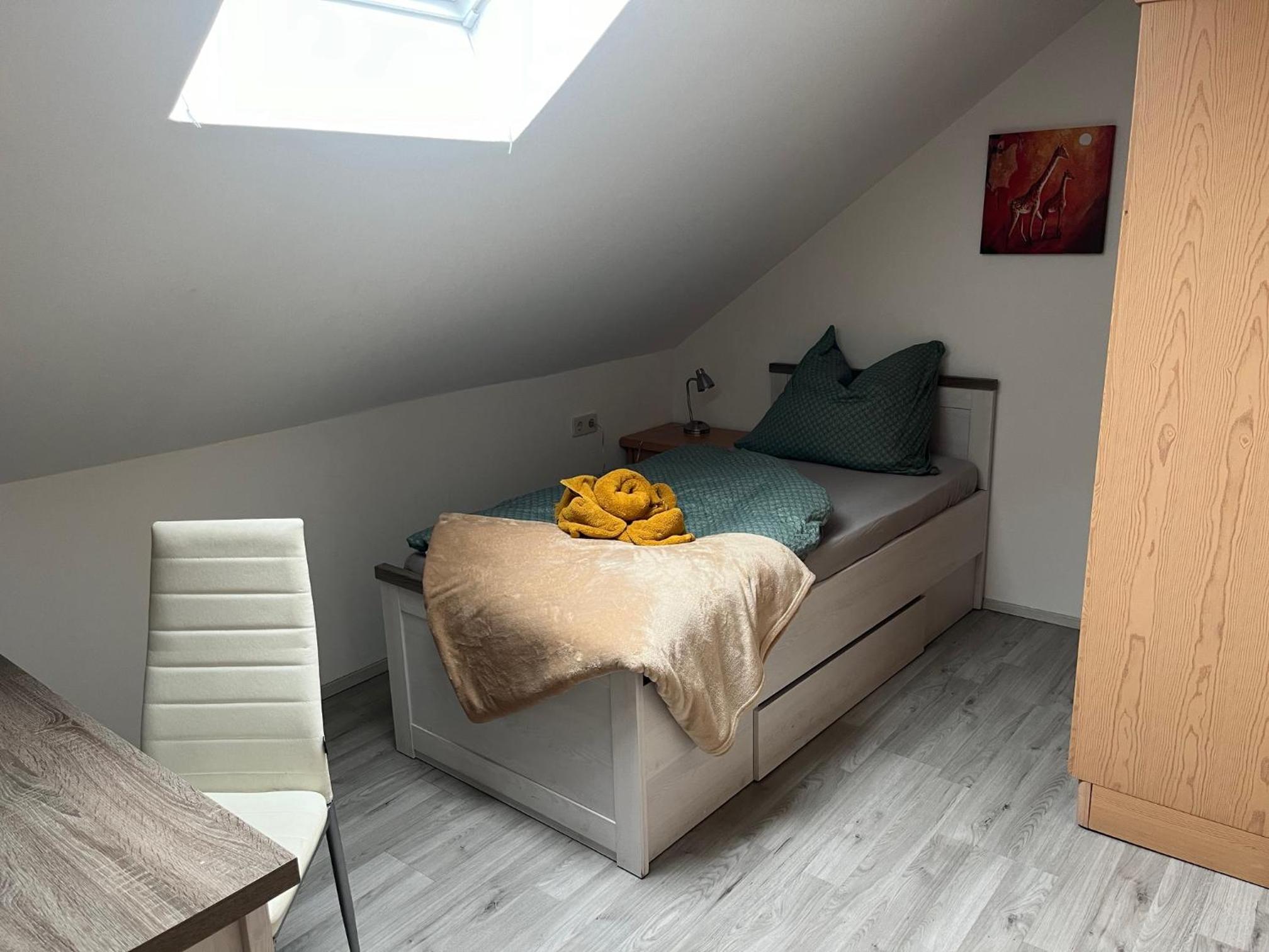 Single Room photo 2