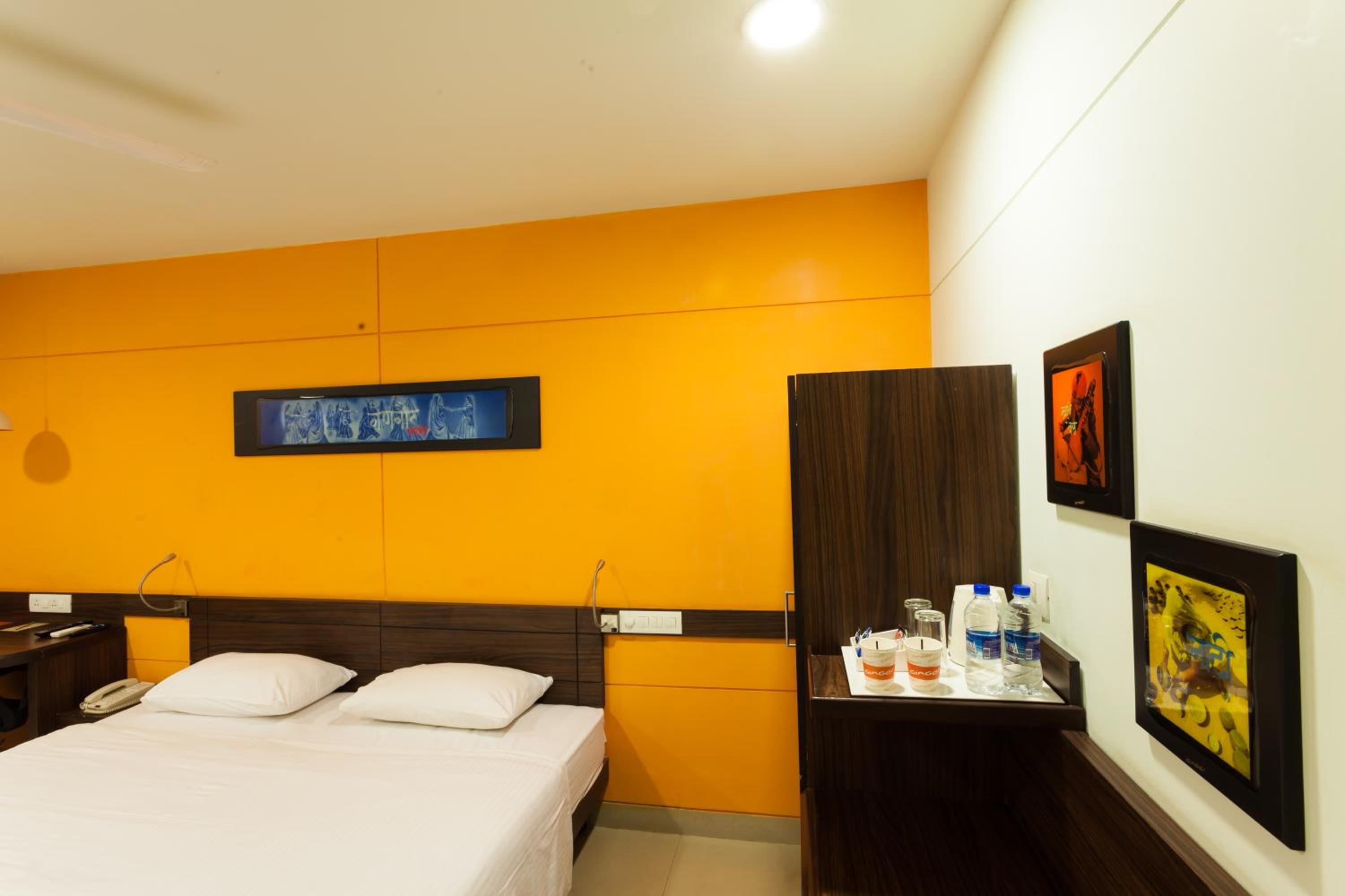 Queen Room - Photo 6