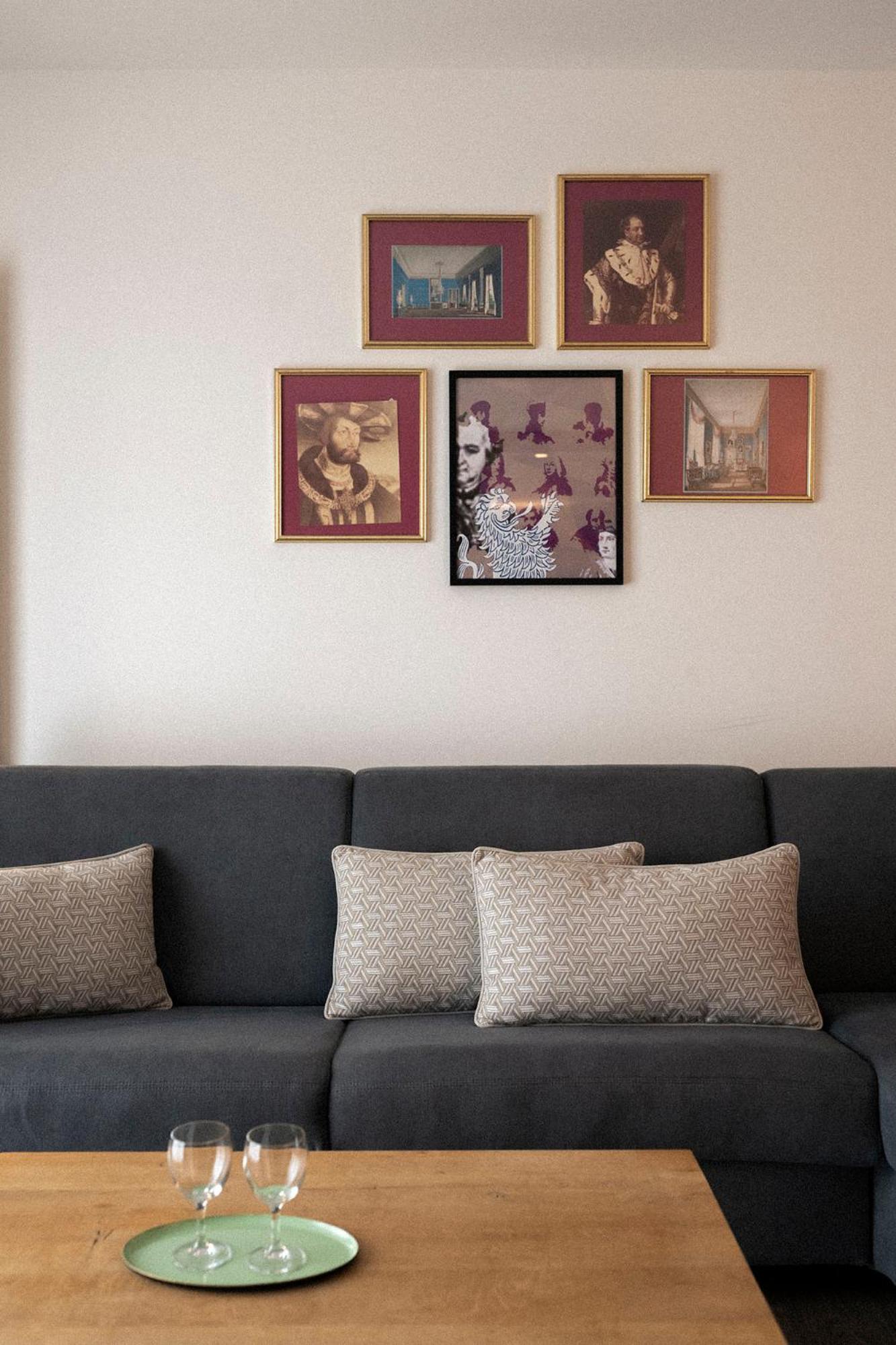 Superior Suite - Photo 9