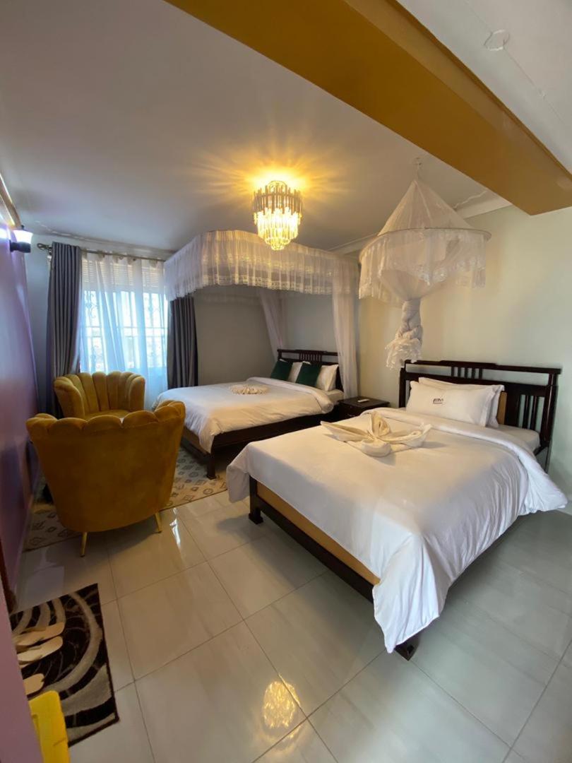 Deluxe Twin Room photo 1