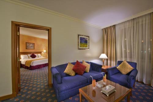 One-Bedroom King Suite - Photo 1