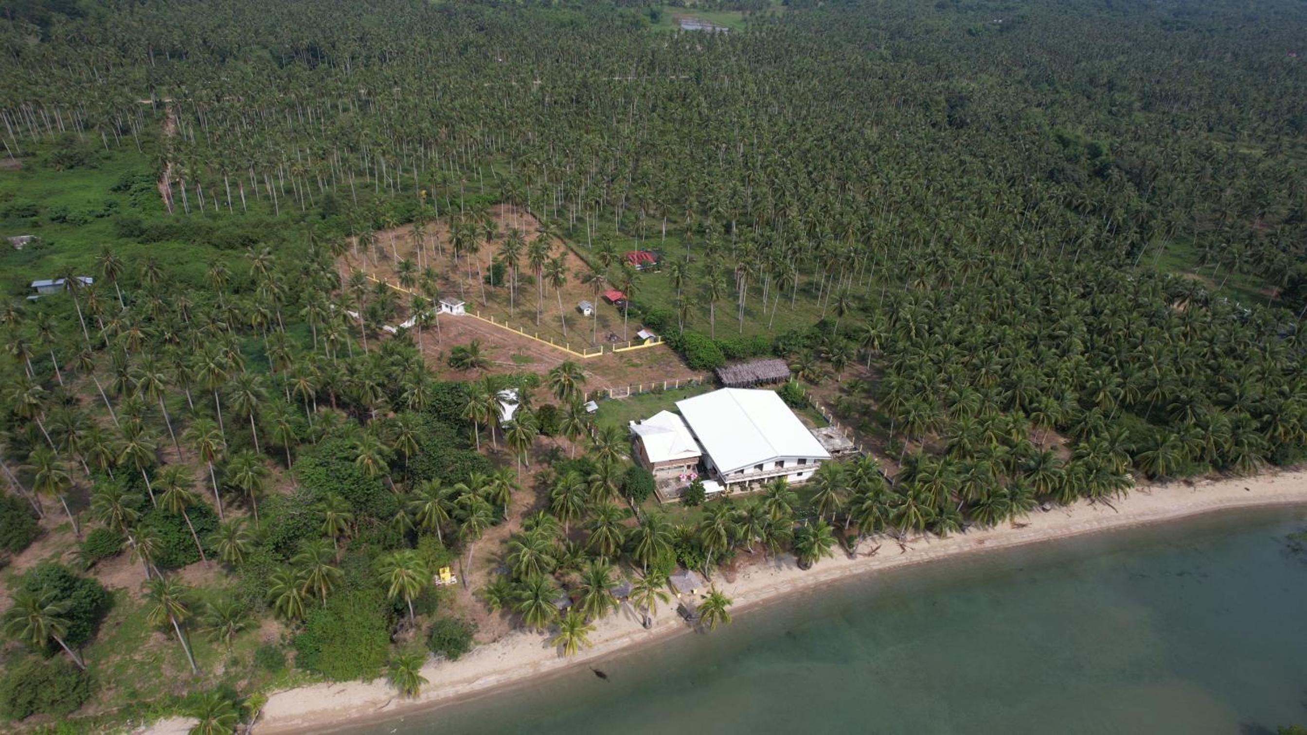 Villa - Beach Front - Photo 19