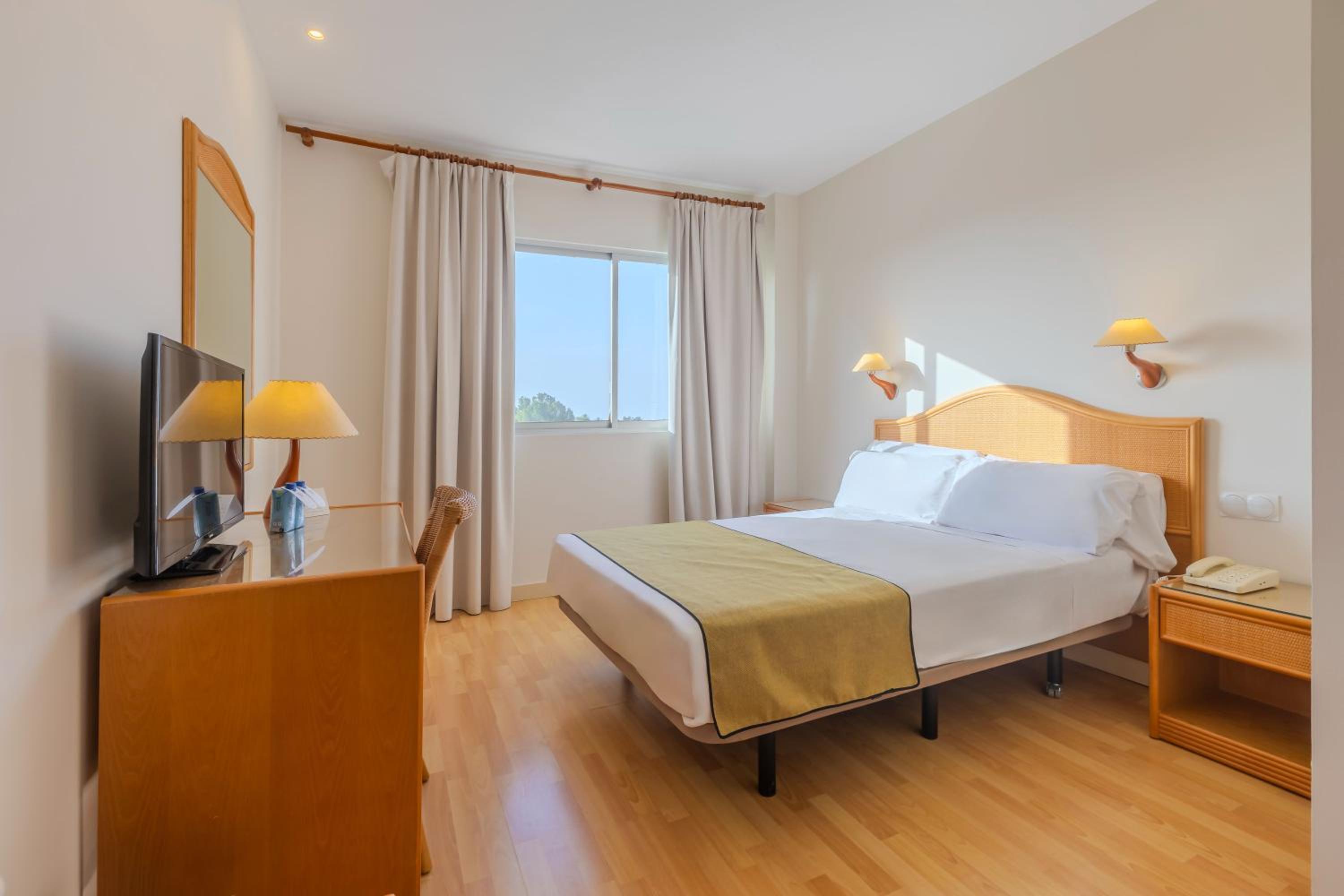 Double or Twin Room photo 2