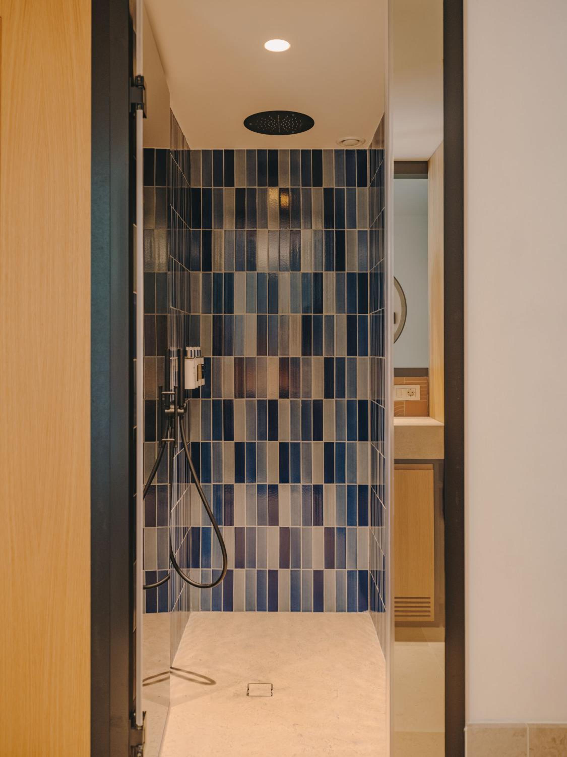 Habitación Doble Estándar con Vista a la Piscina