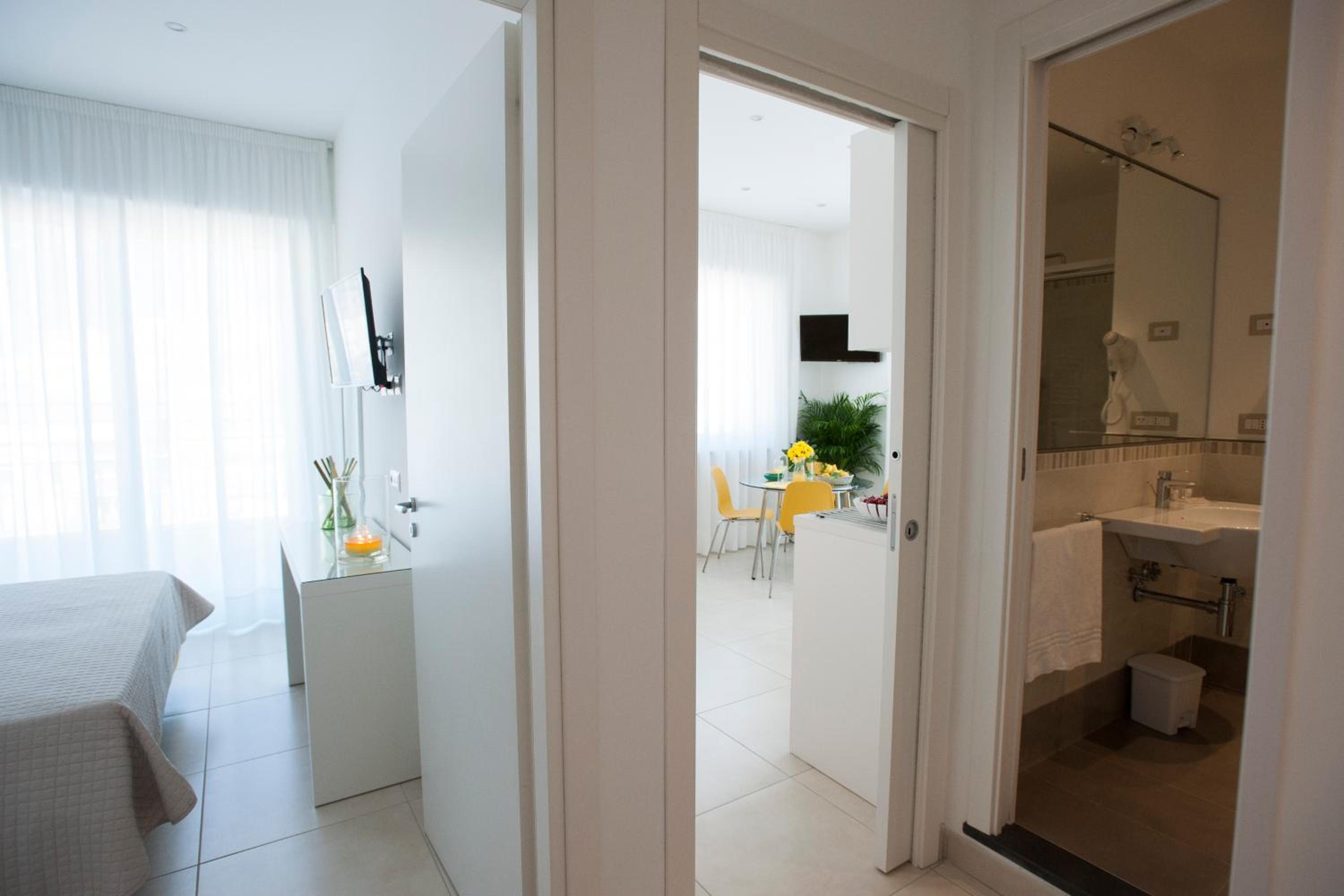 One-Bedroom Apartment With Terrace photo 1