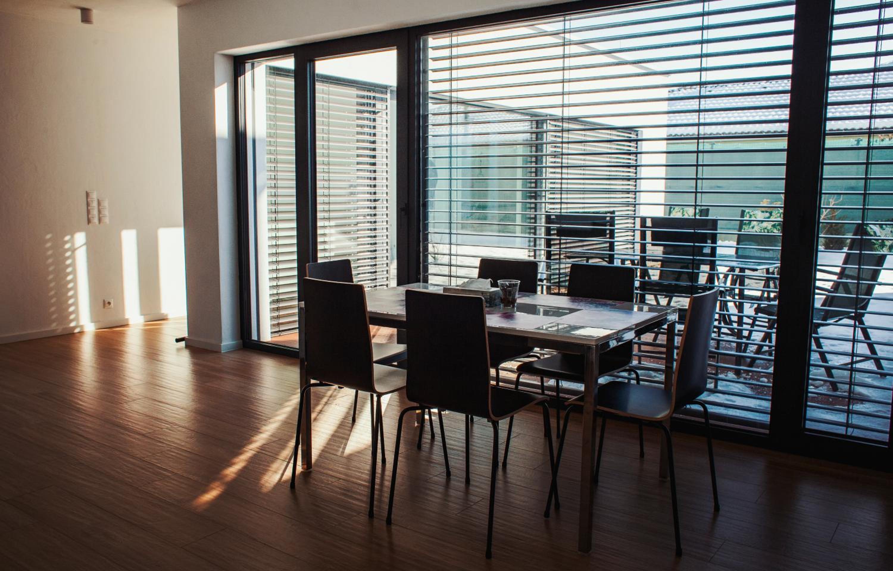 One-Bedroom Apartment with Terrace photo 2