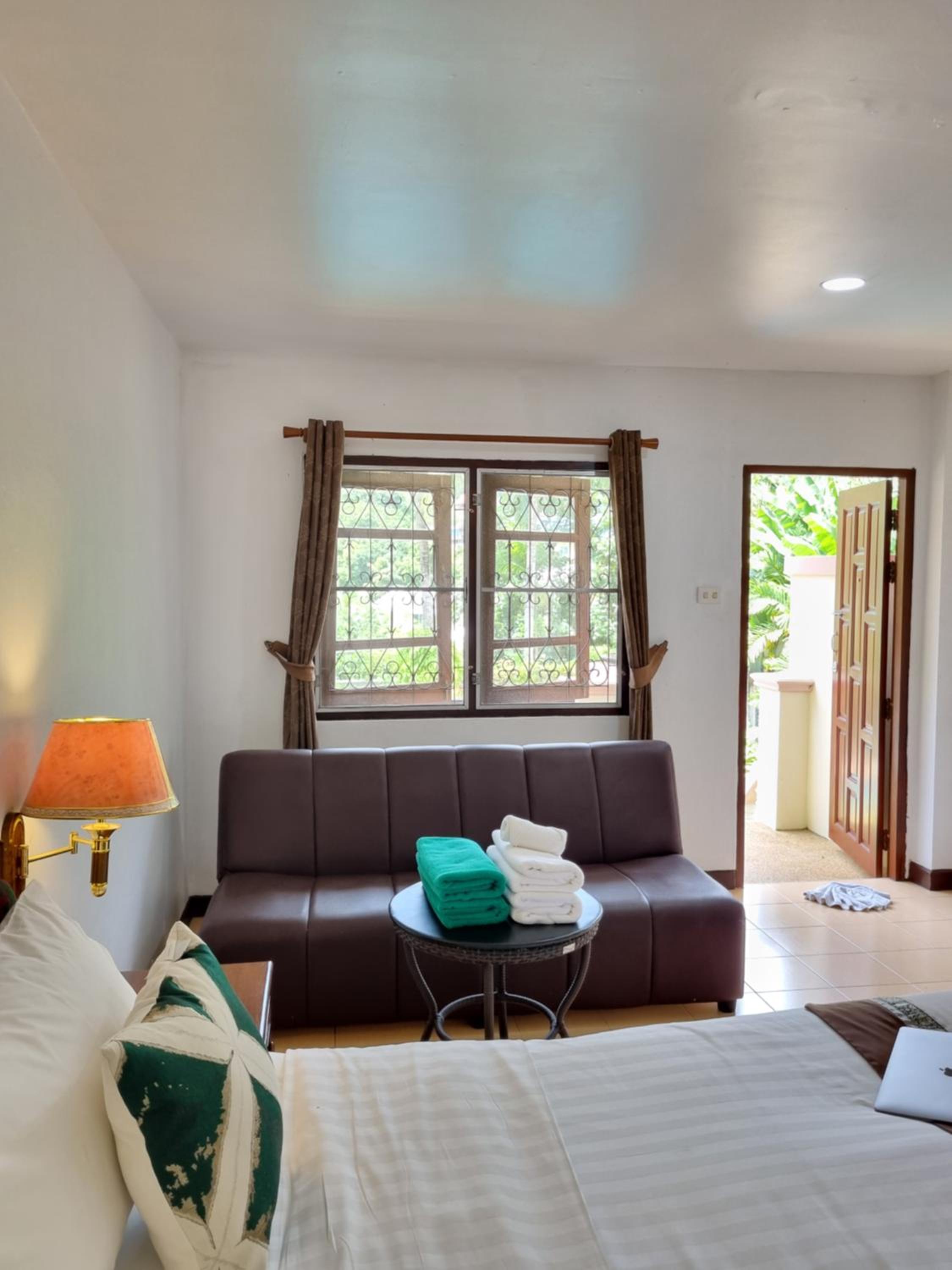 Deluxe Double Room - Photo 18