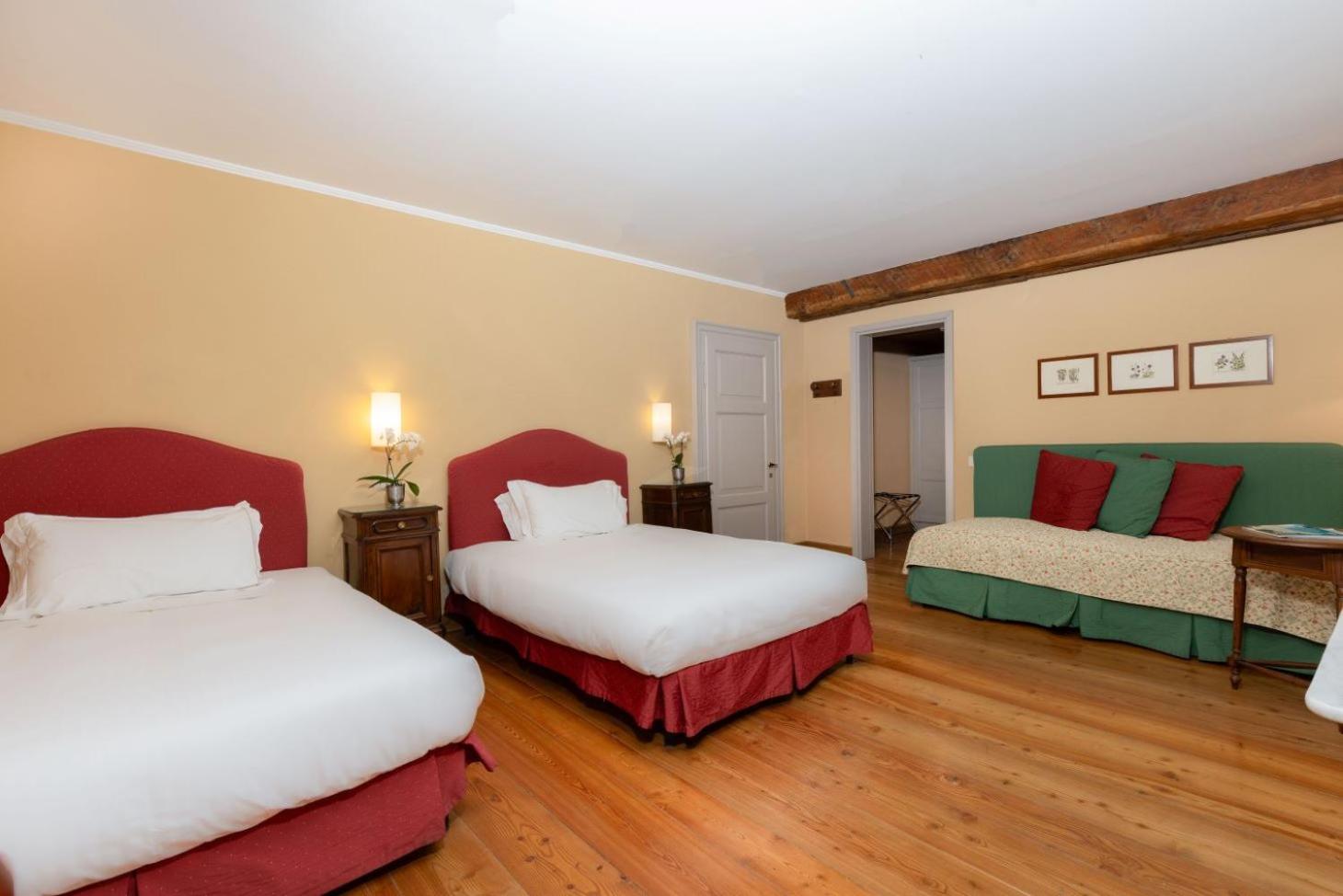 Triple Room with Spa Access - Photo 2