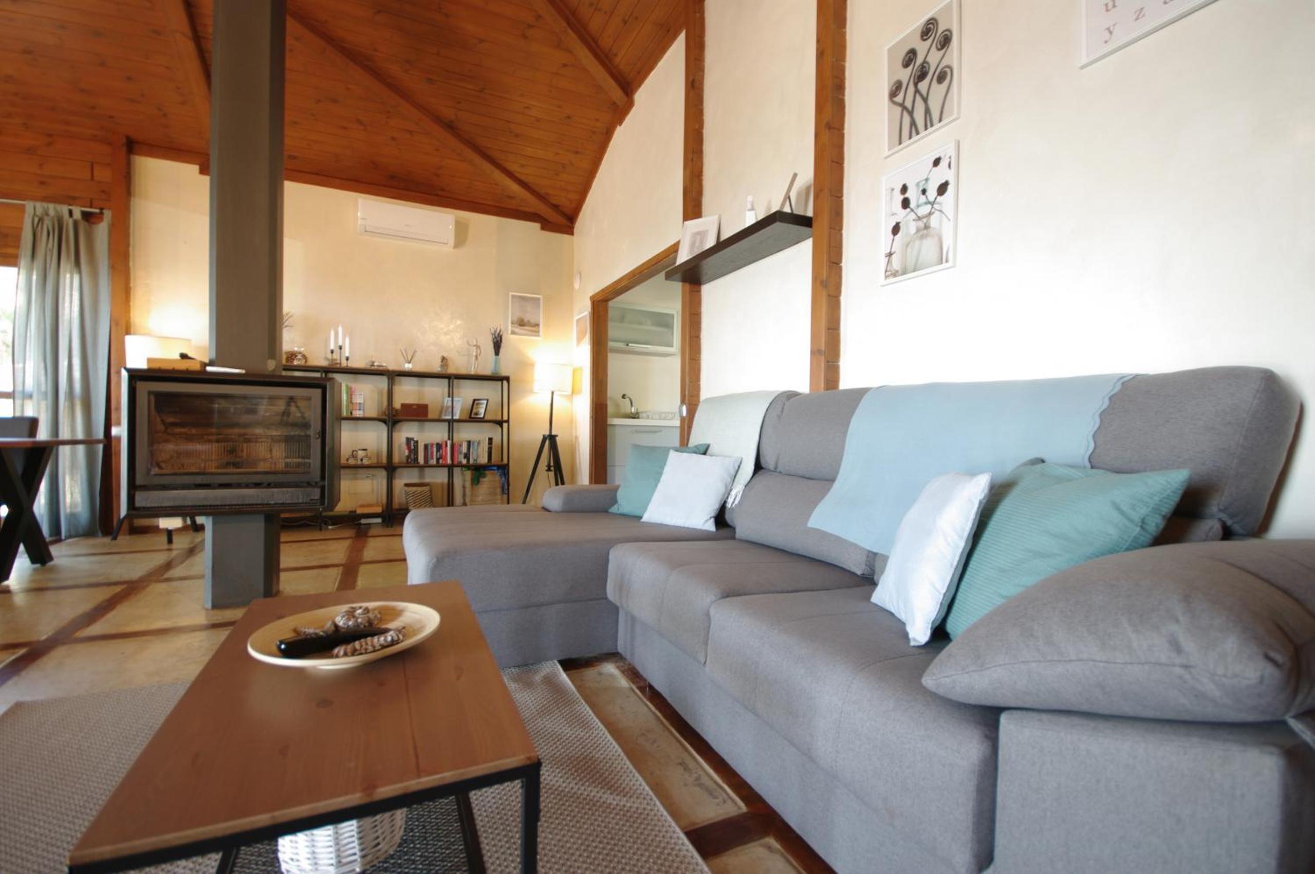 Two-Bedroom House photo 2