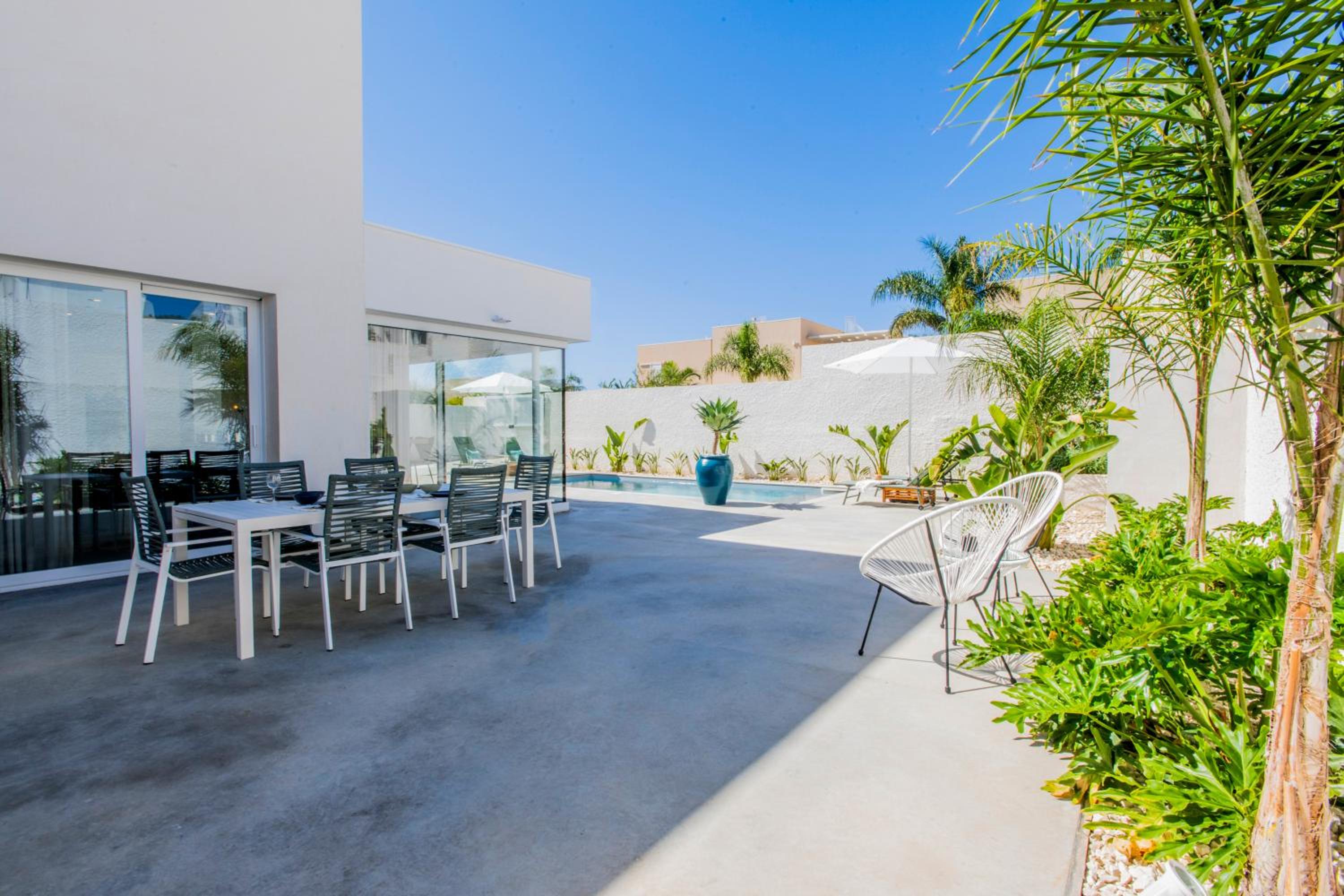 Deluxe Villa photo 2