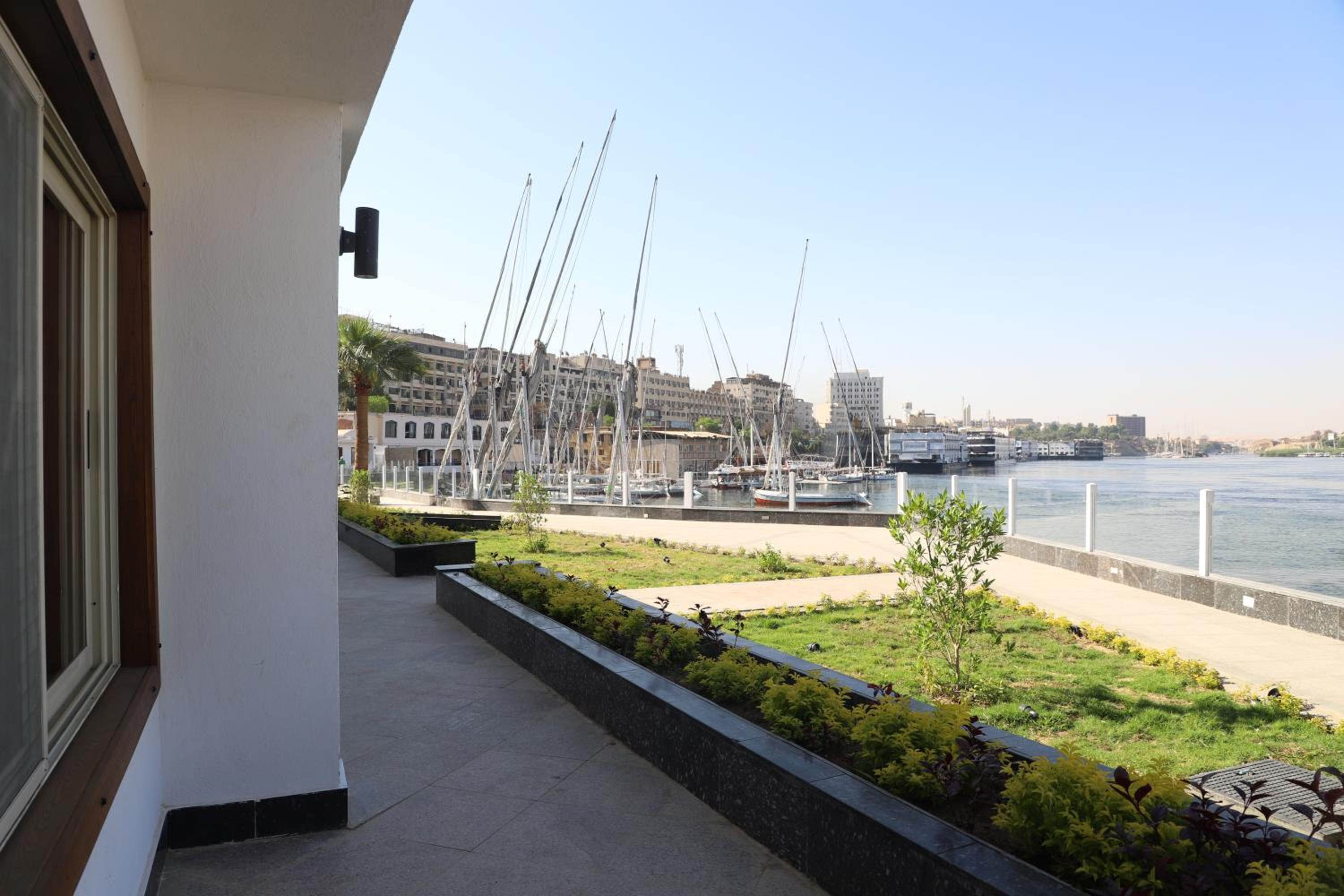 Obelisk Nile Shore Room - Photo 5