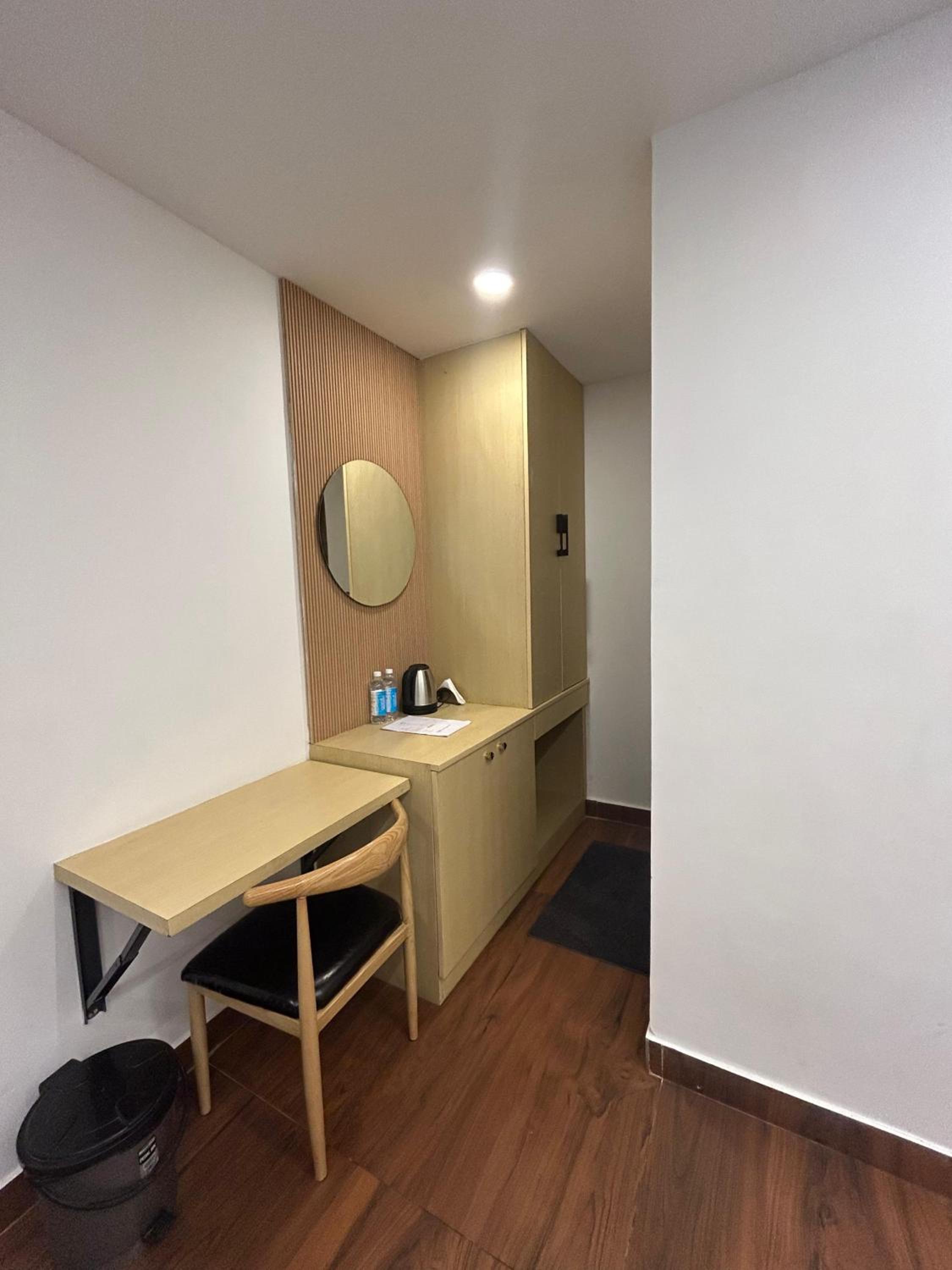 Double Room - Photo 14