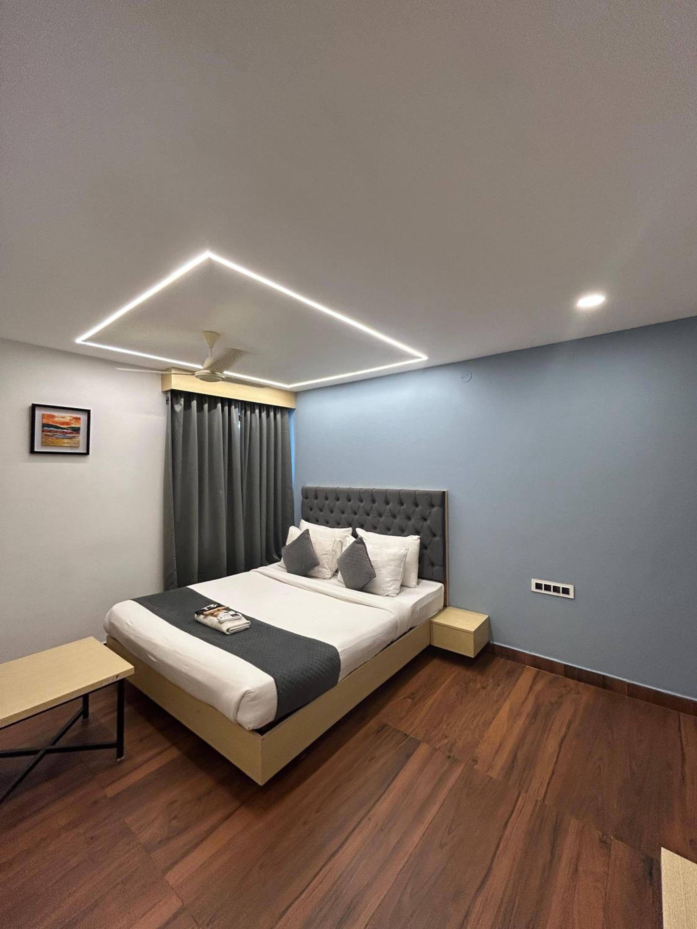 Double Room - Photo 10