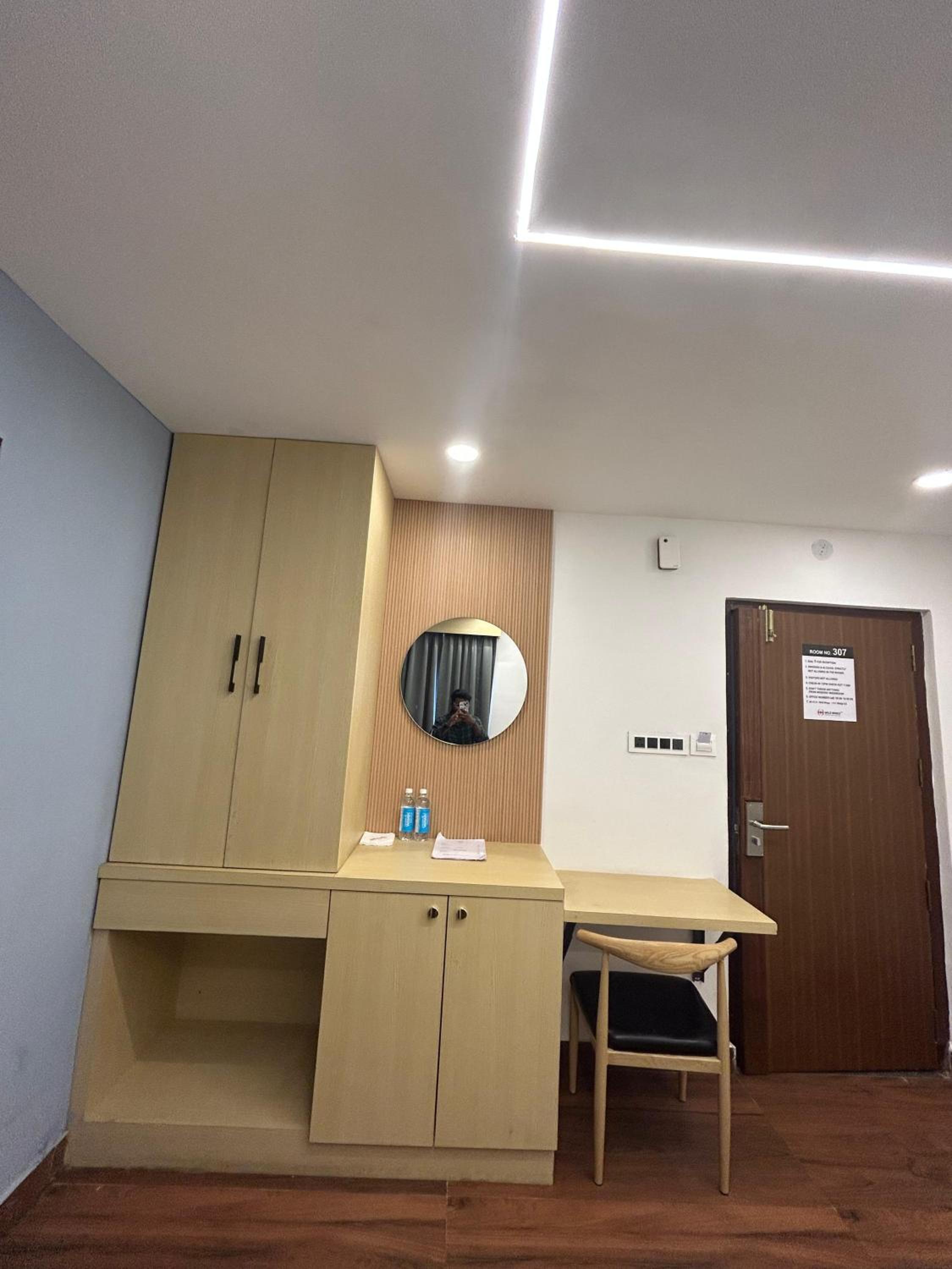 Double Room - Photo 7