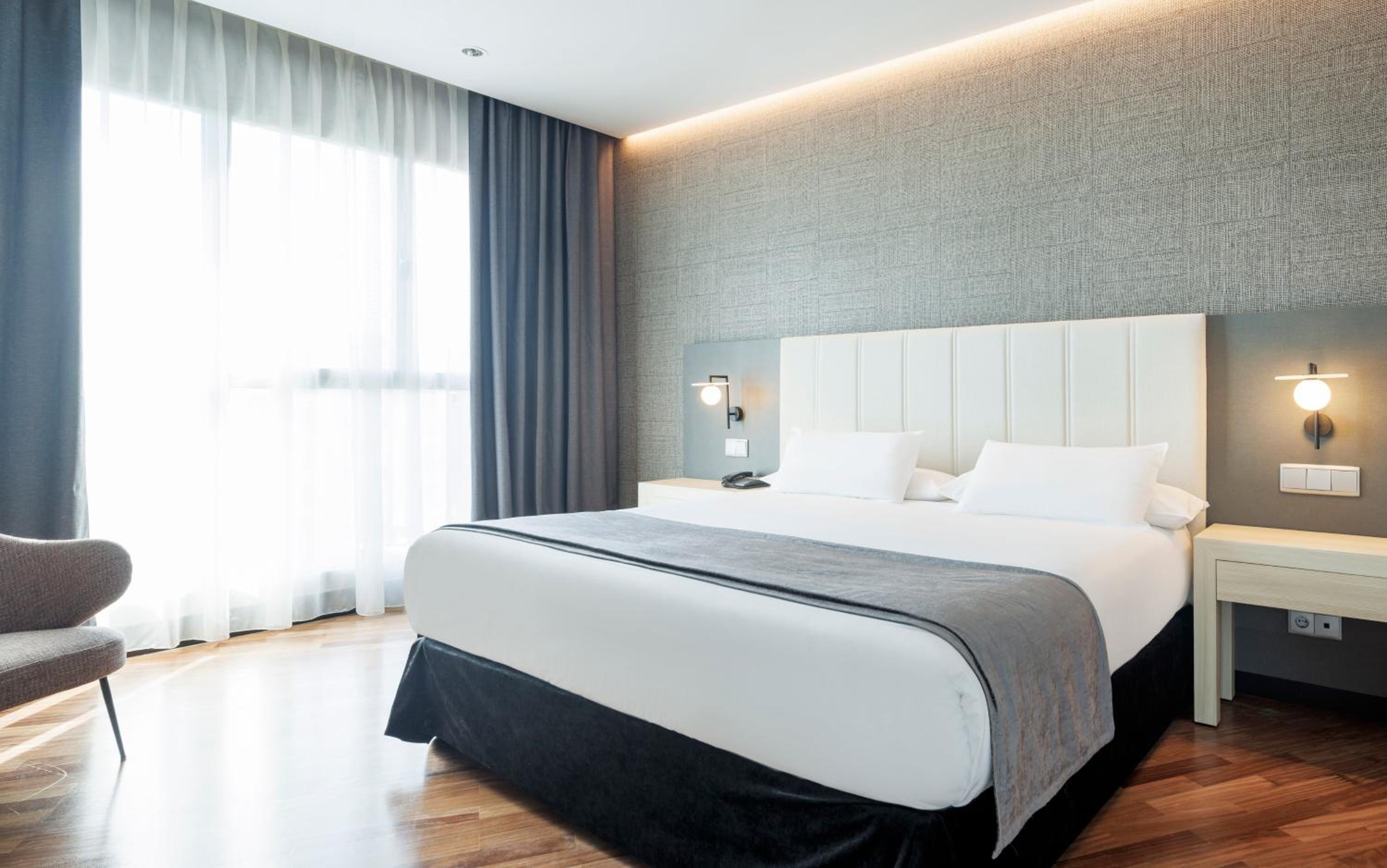 Superior Double or Twin Room - Photo 4