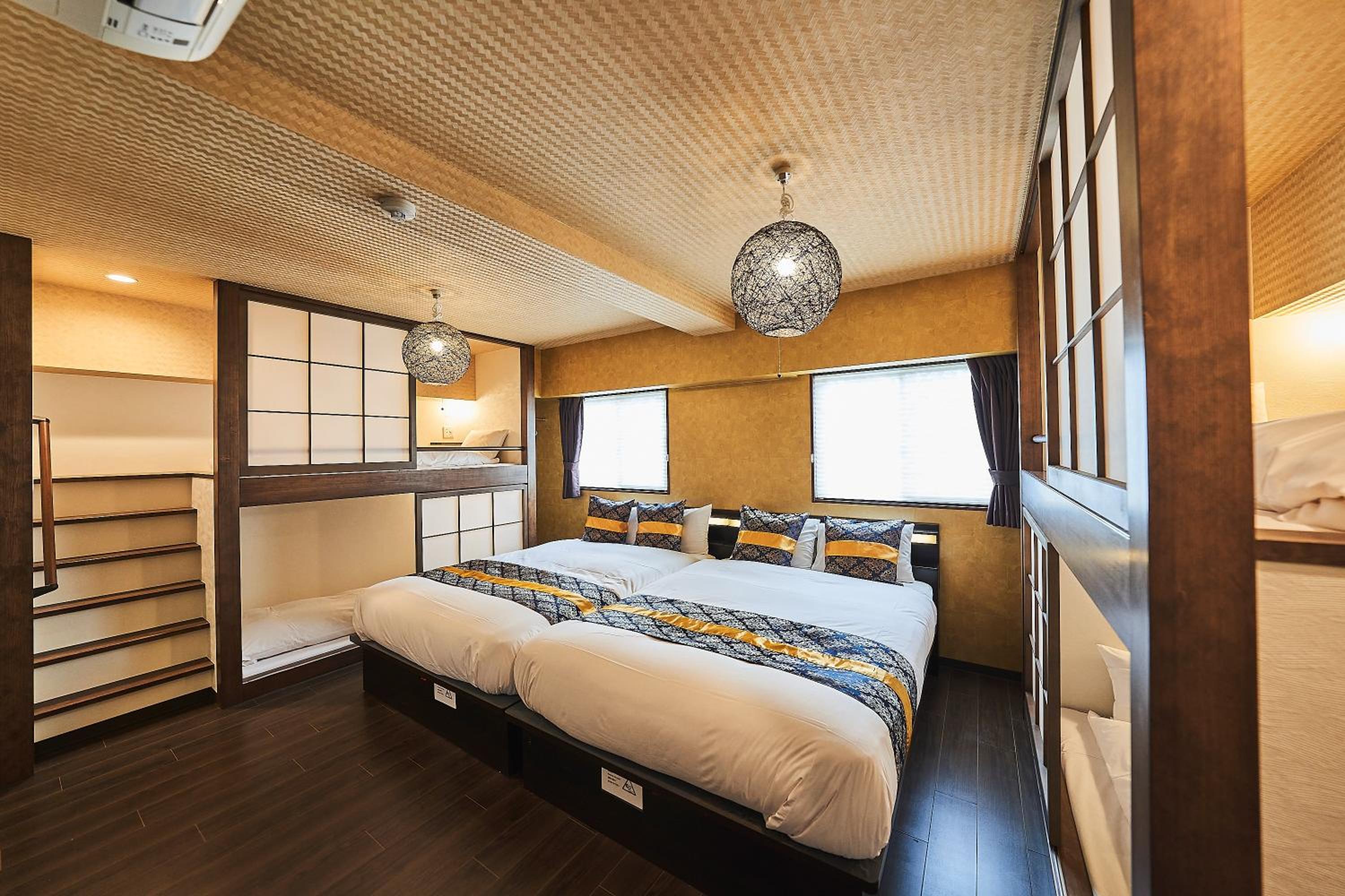 Family Suite - Photo 11
