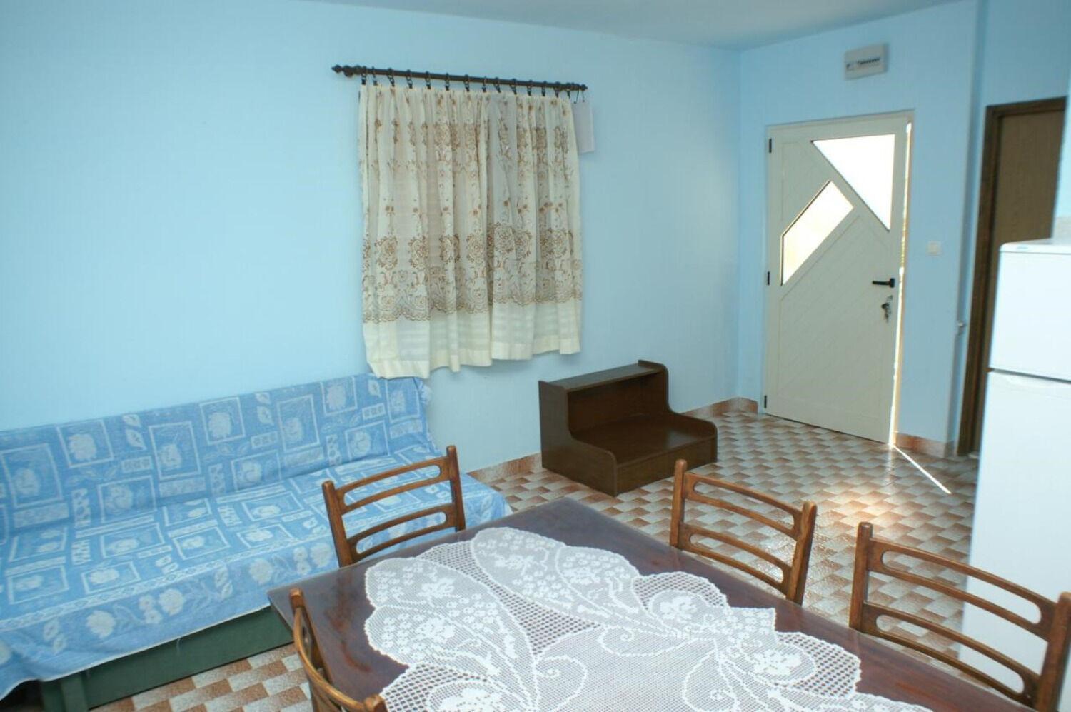 One-Bedroom Apartment With Terrace photo 1