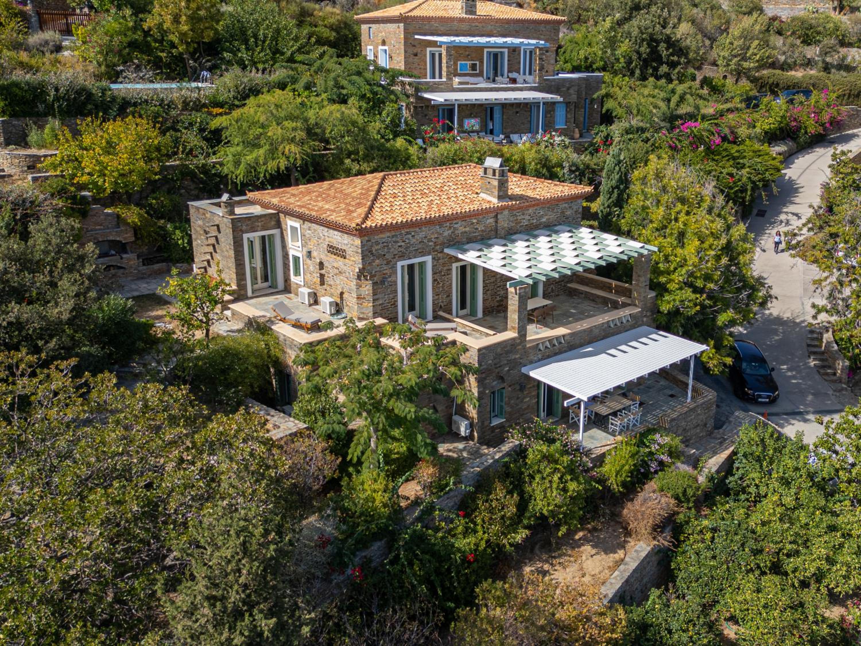 Villa with Sea View photo 3