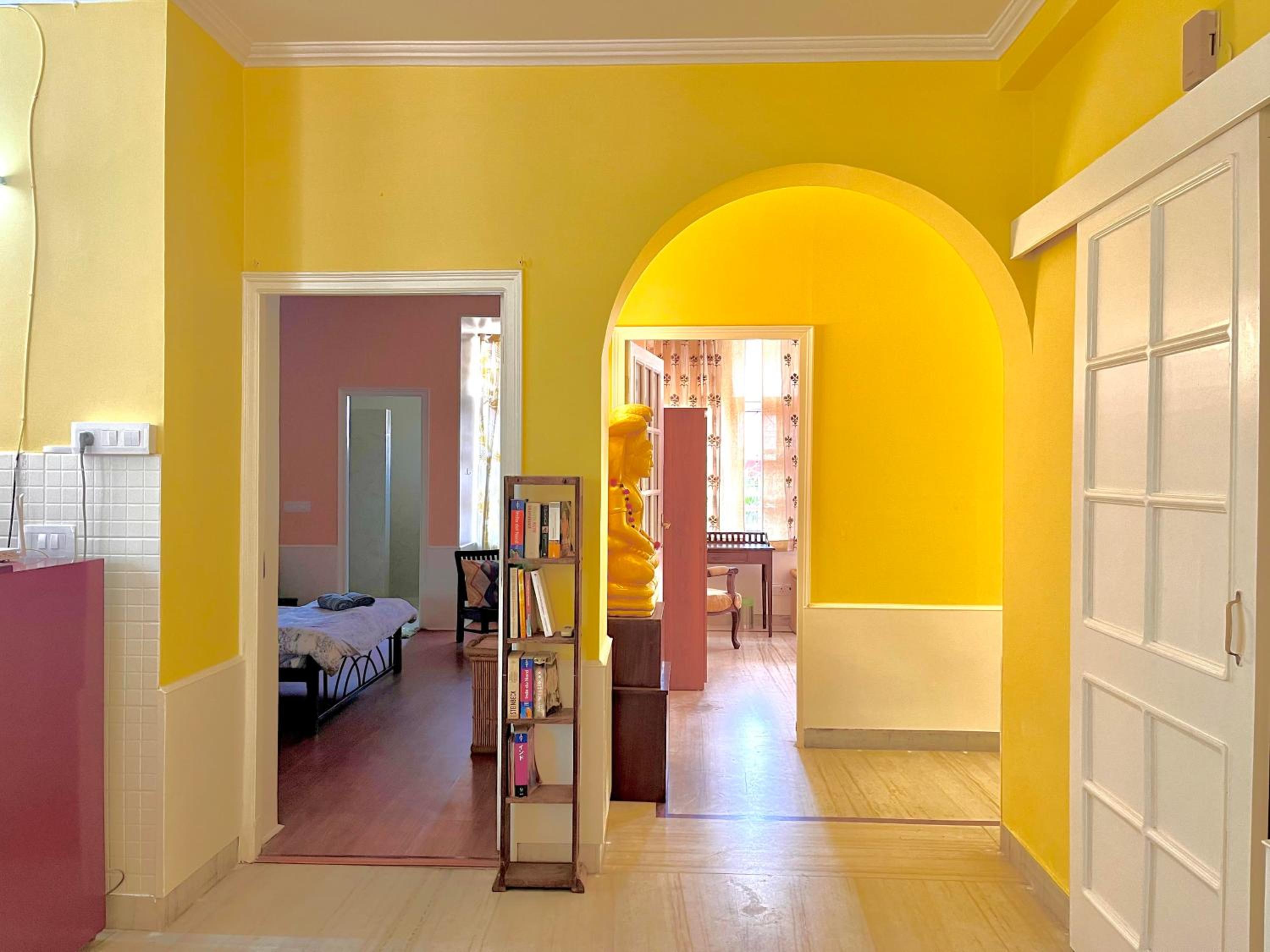 Three-Bedroom Apartment - Photo 8