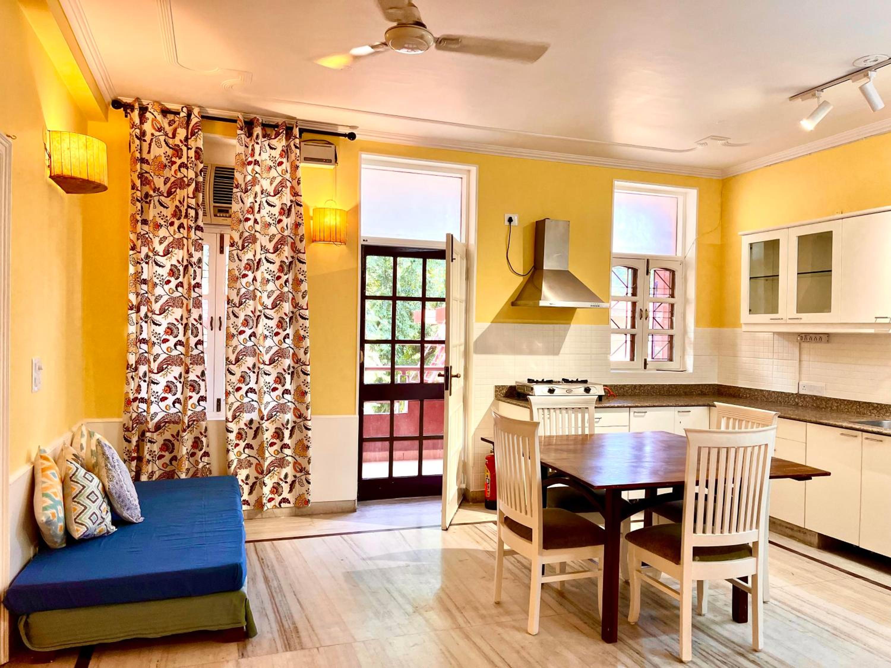 Three-Bedroom Apartment - Photo 24