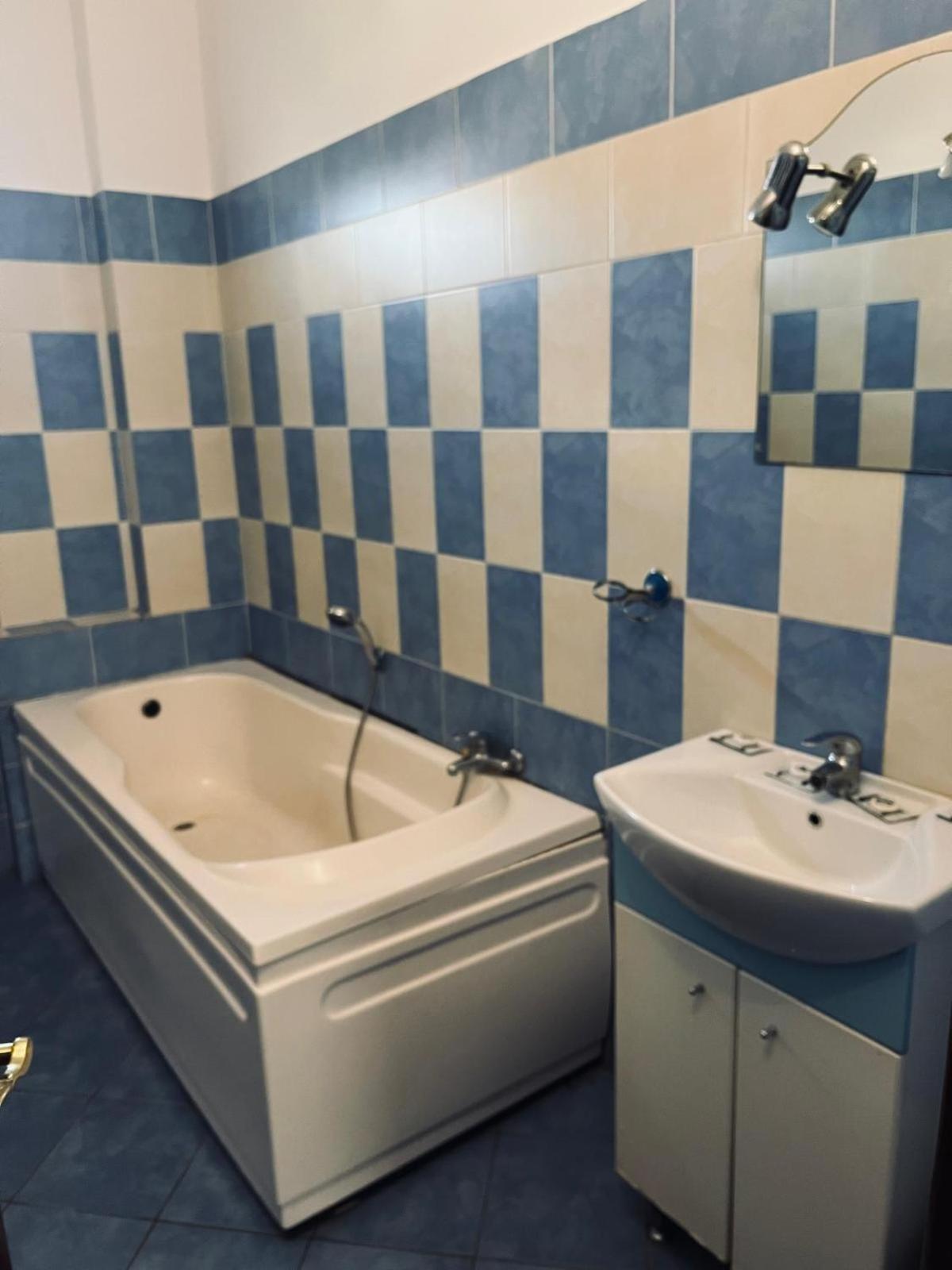 4-Bed Male Dormitory Room  photo 2