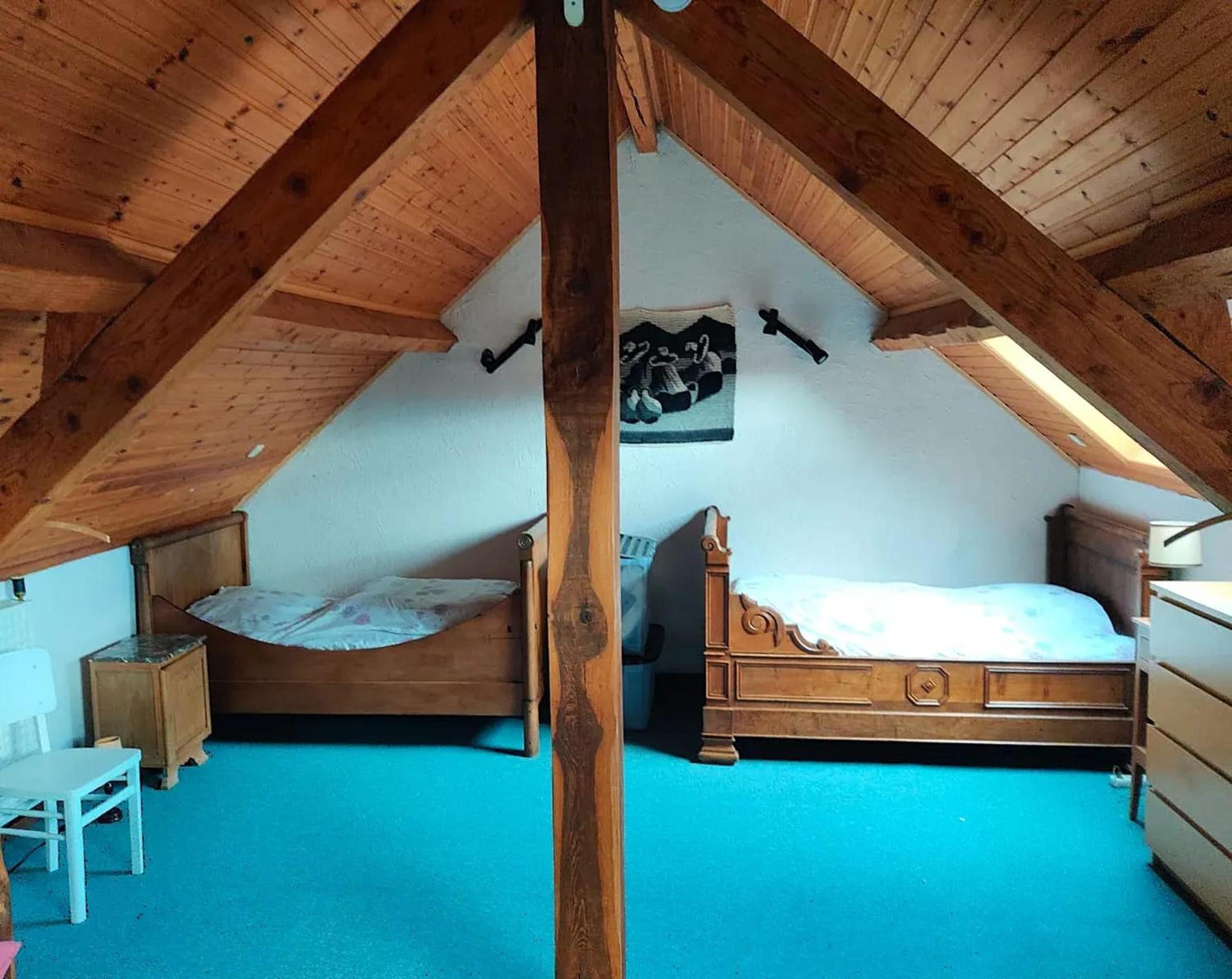 Six-Bedroom Holiday Home photo 2
