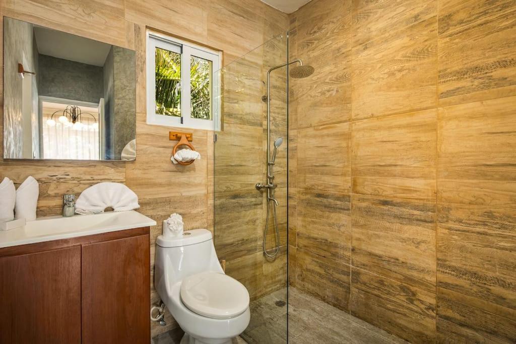 Two-Bedroom Apartment with Ocean View photo 3