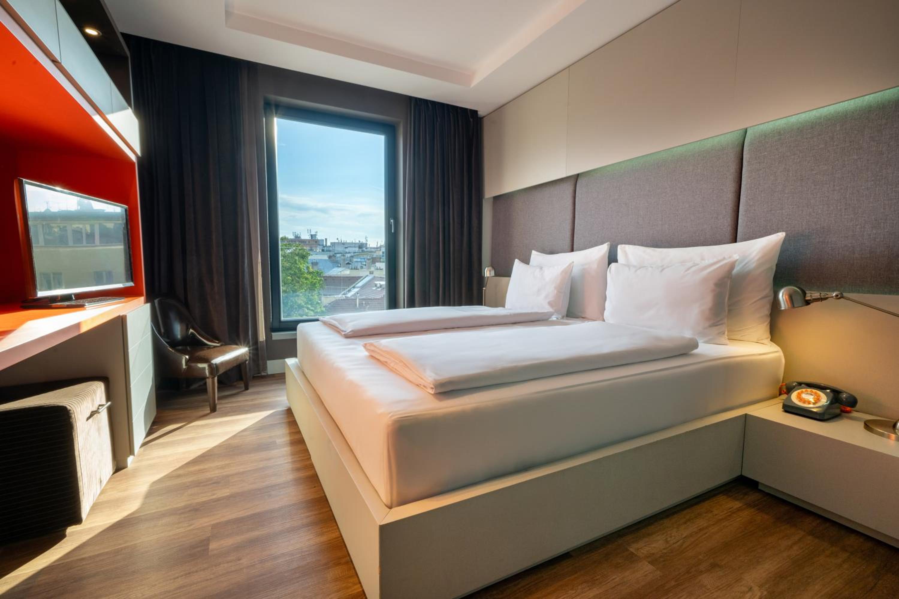 Available room