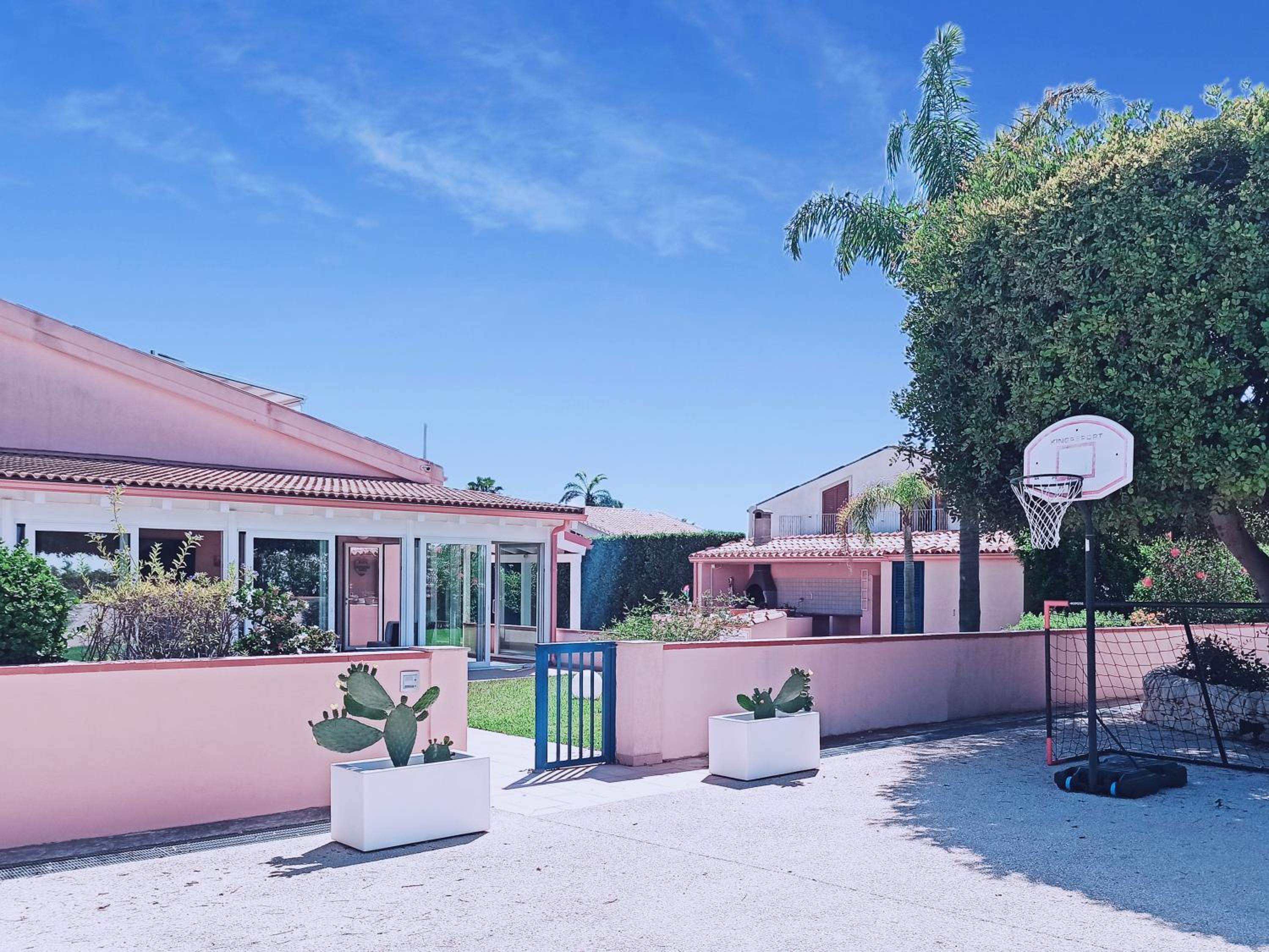 Villa with Private Pool photo 2