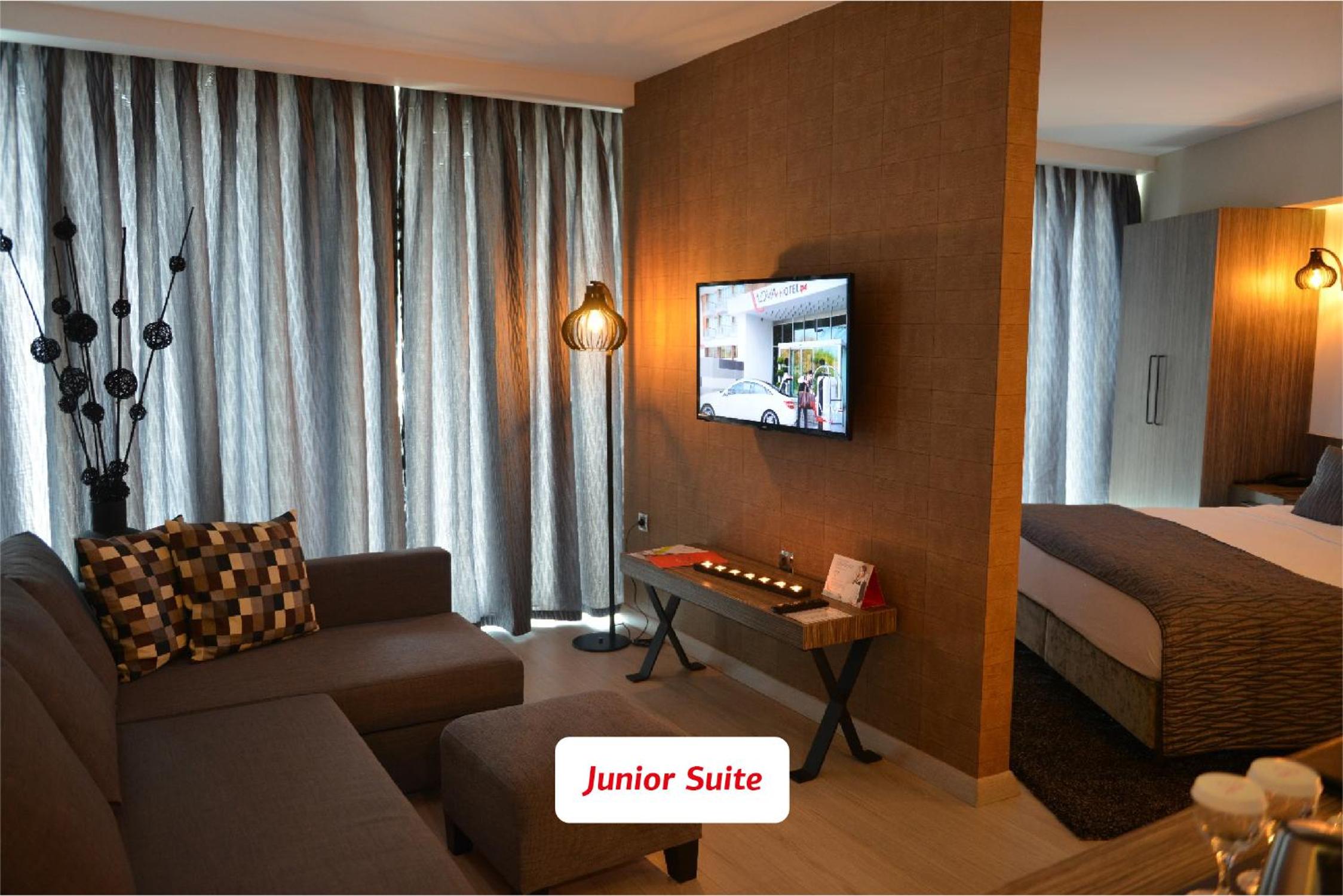 Junior Suite - Photo 1
