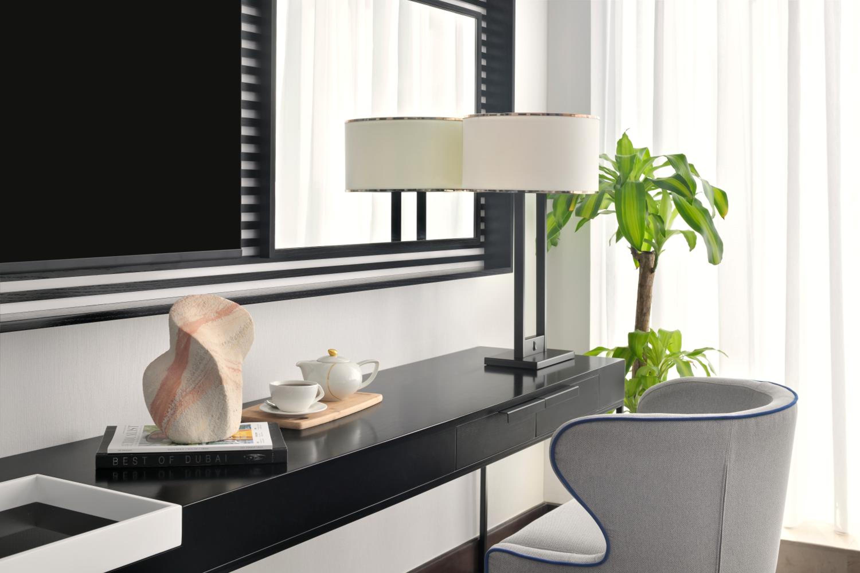 Executive King Room with Burj Khalifa View photo 2