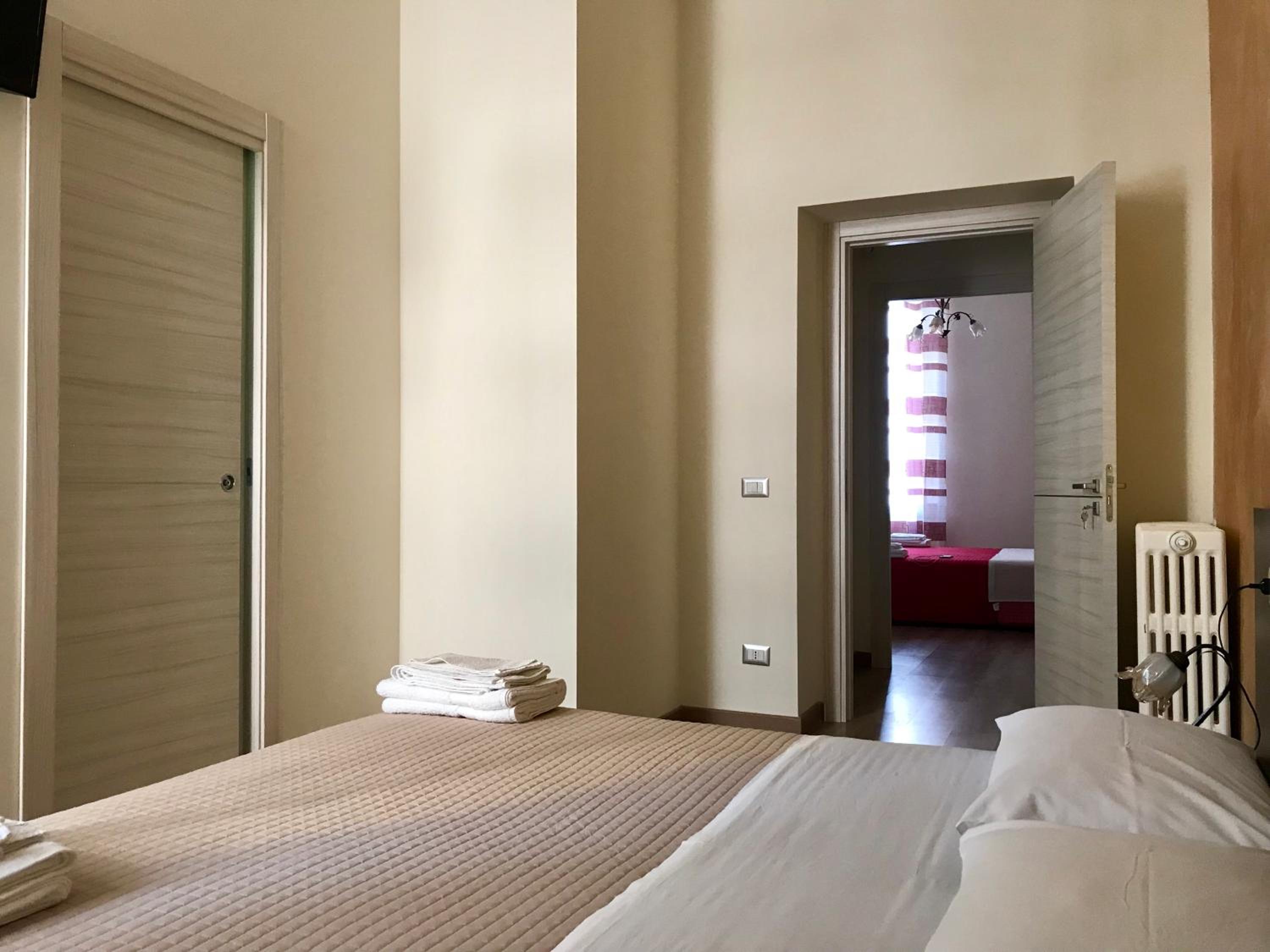 Double Room With Private Bathroom photo 1