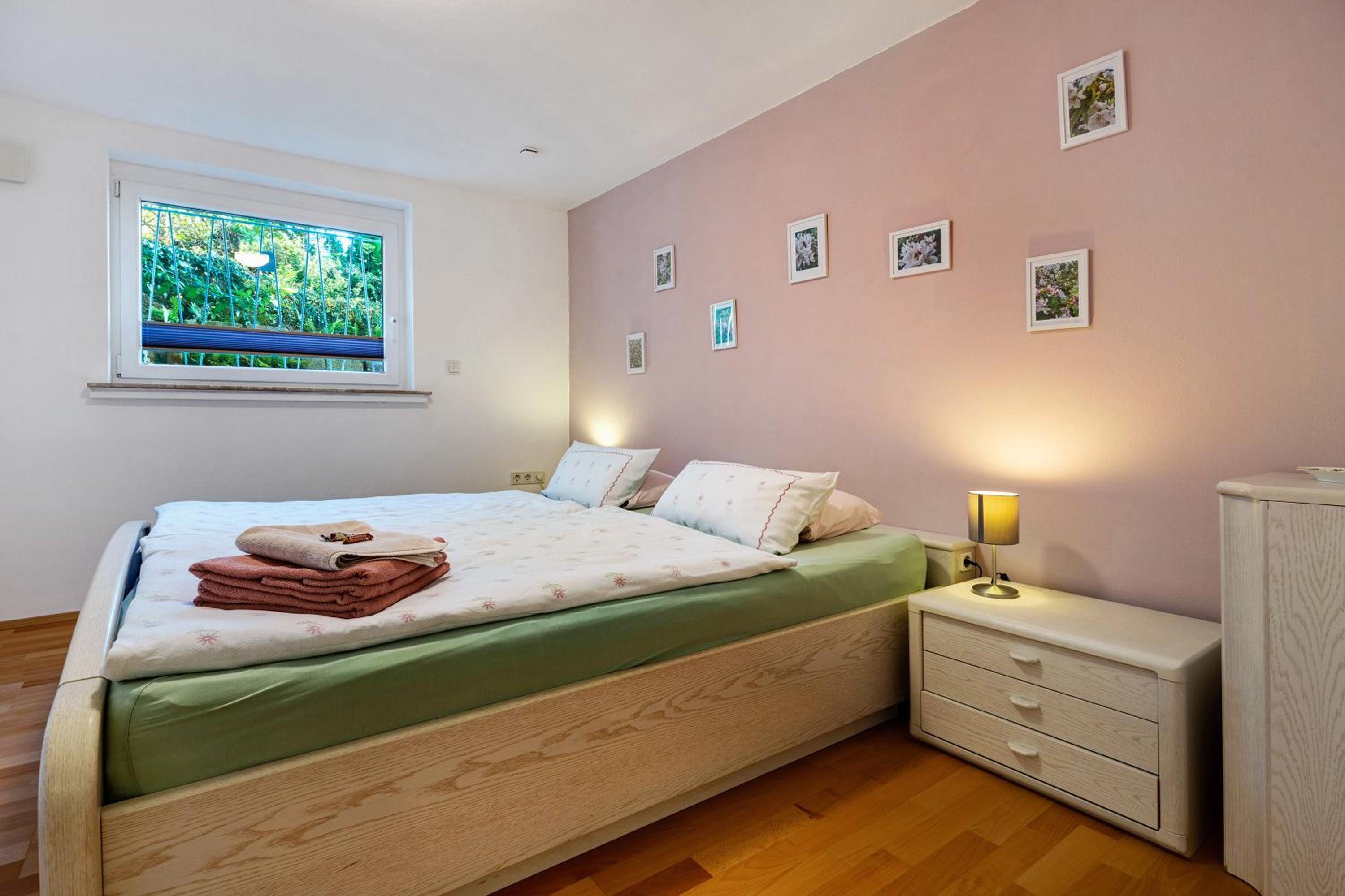 One-Bedroom Apartment with Garden View