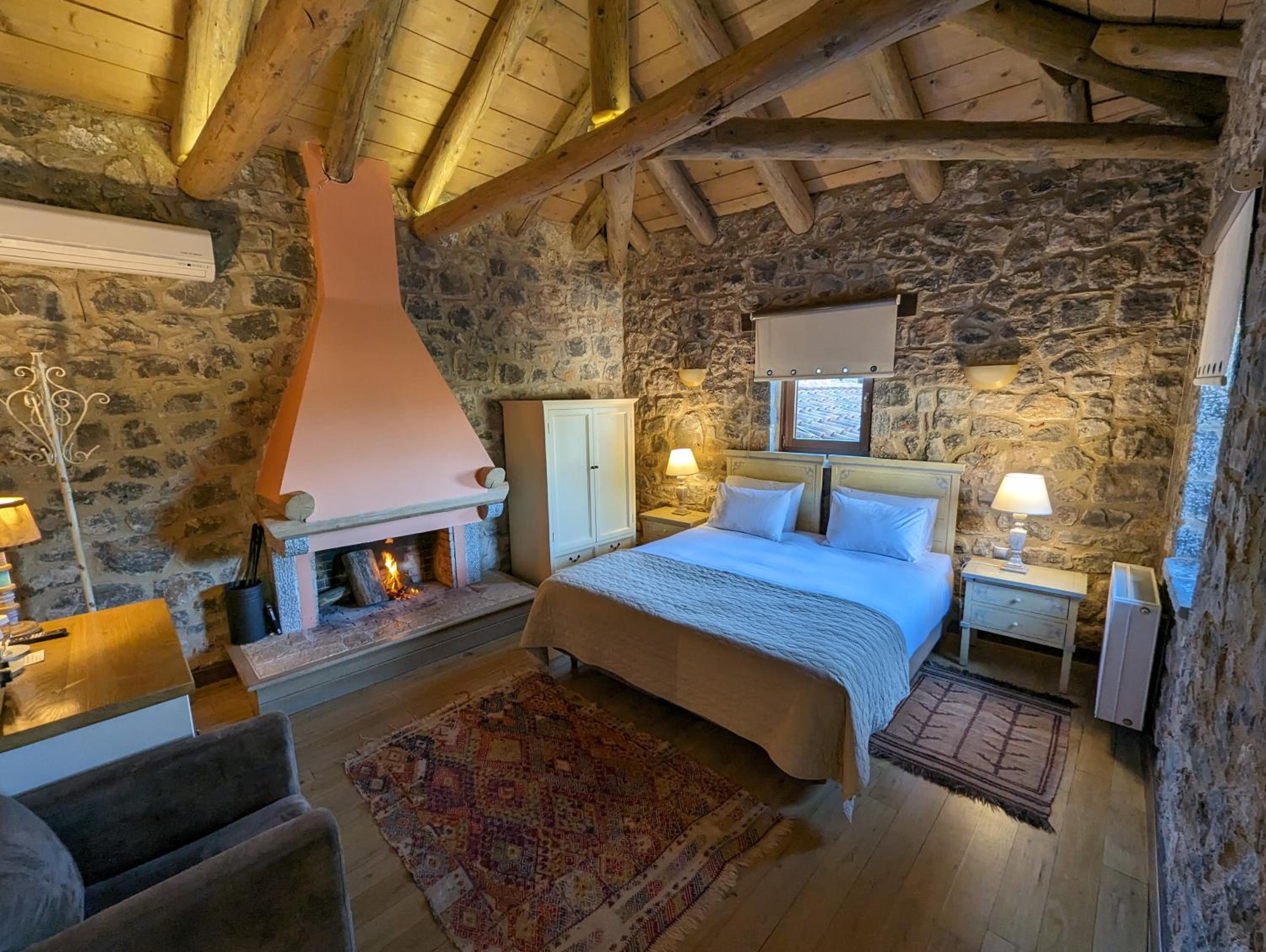 Double Room with Fireplace photo 1