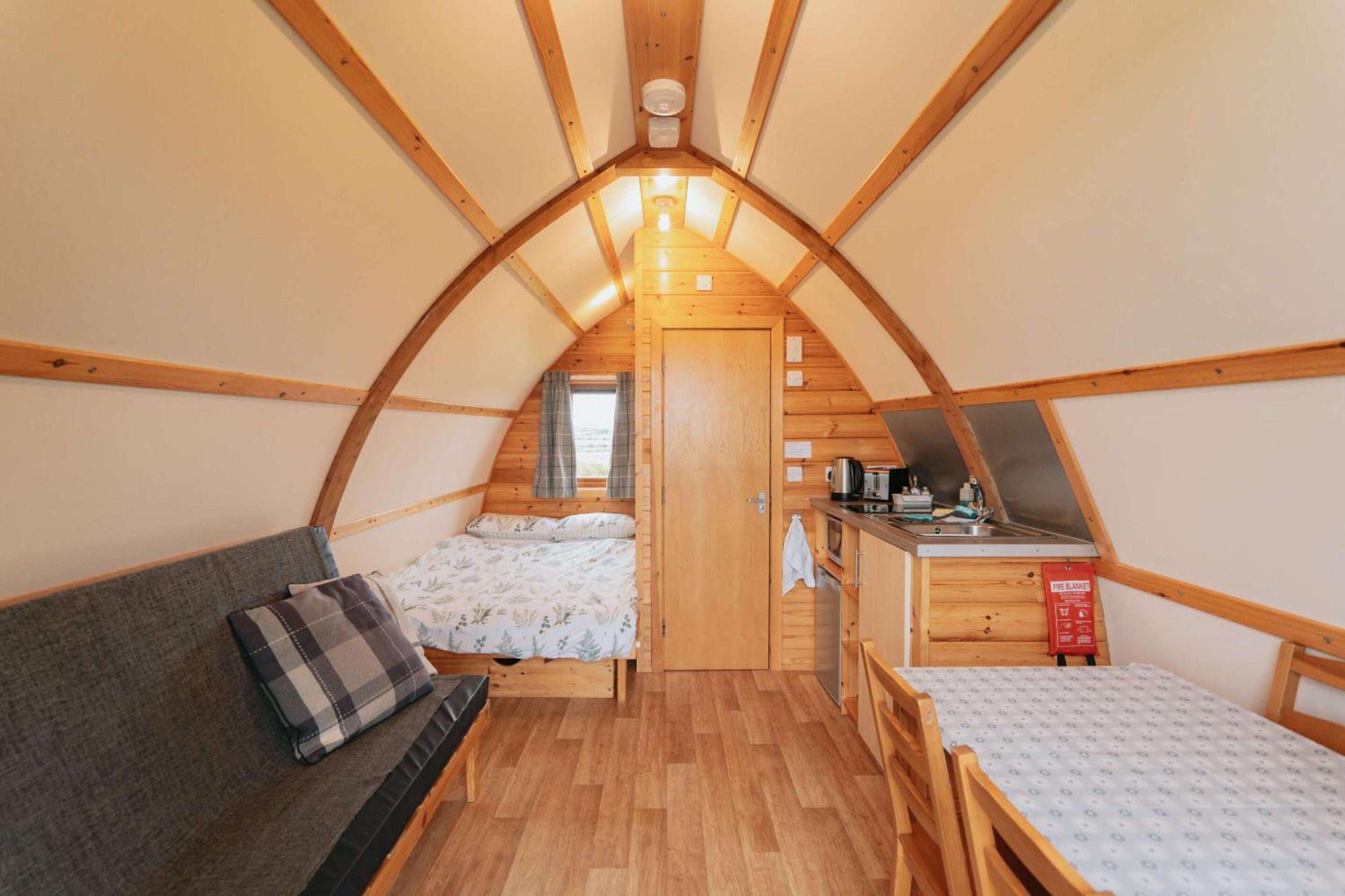 Standard Cabin with Hot Tub photo 1